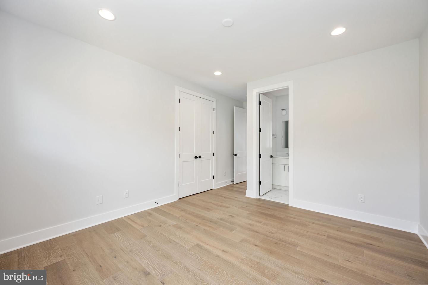 8630 ROSNI WAY, FREDERICKSBURG, Virginia 22407, 4 Bedrooms Bedrooms, ,5 BathroomsBathrooms,Residential,For sale,8630 ROSNI WAY,VASP2034244 MLS # VASP2034244