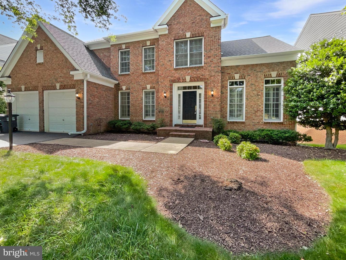 12054 GREATBRIDGE RD, WOODBRIDGE, Virginia 22192, 4 Bedrooms Bedrooms, ,4 BathroomsBathrooms,Residential,For sale,12054 GREATBRIDGE RD,VAPW2098058 MLS # VAPW2098058