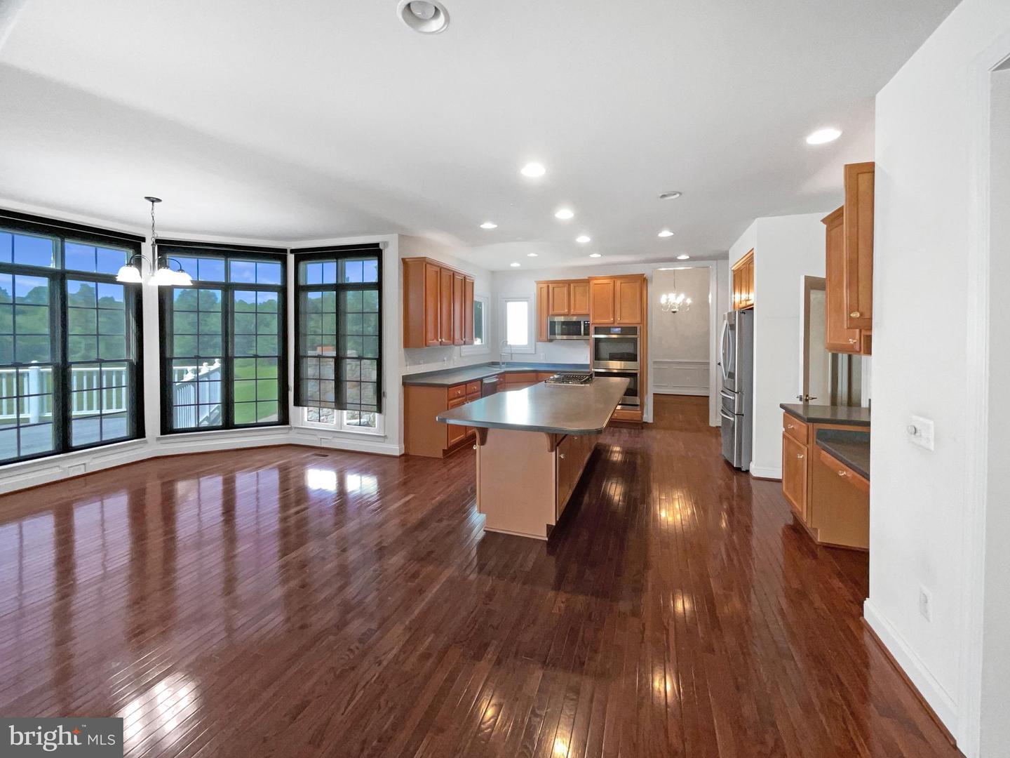 12054 GREATBRIDGE RD, WOODBRIDGE, Virginia 22192, 4 Bedrooms Bedrooms, ,4 BathroomsBathrooms,Residential,For sale,12054 GREATBRIDGE RD,VAPW2098058 MLS # VAPW2098058