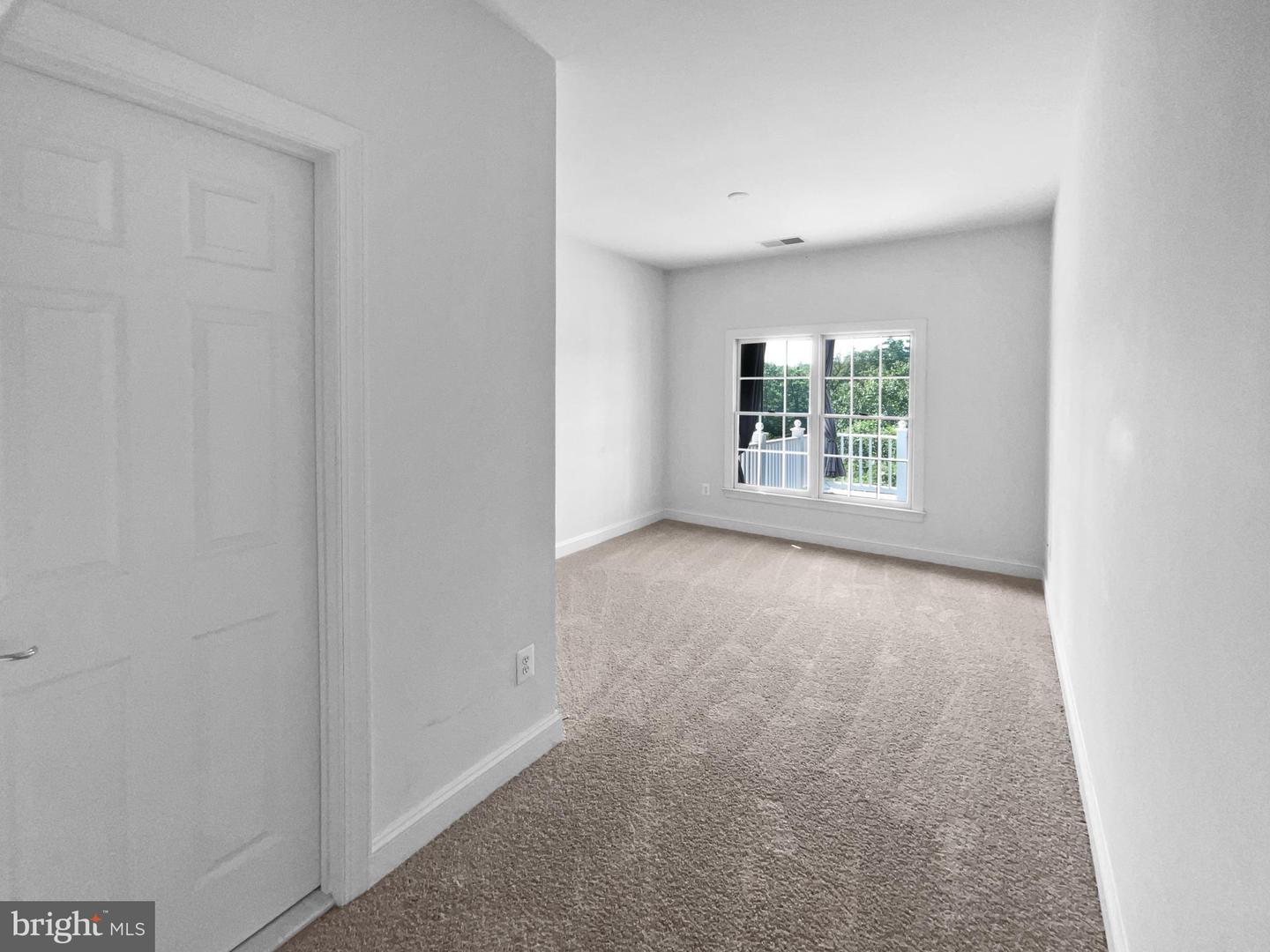 12054 GREATBRIDGE RD, WOODBRIDGE, Virginia 22192, 4 Bedrooms Bedrooms, ,4 BathroomsBathrooms,Residential,For sale,12054 GREATBRIDGE RD,VAPW2098058 MLS # VAPW2098058