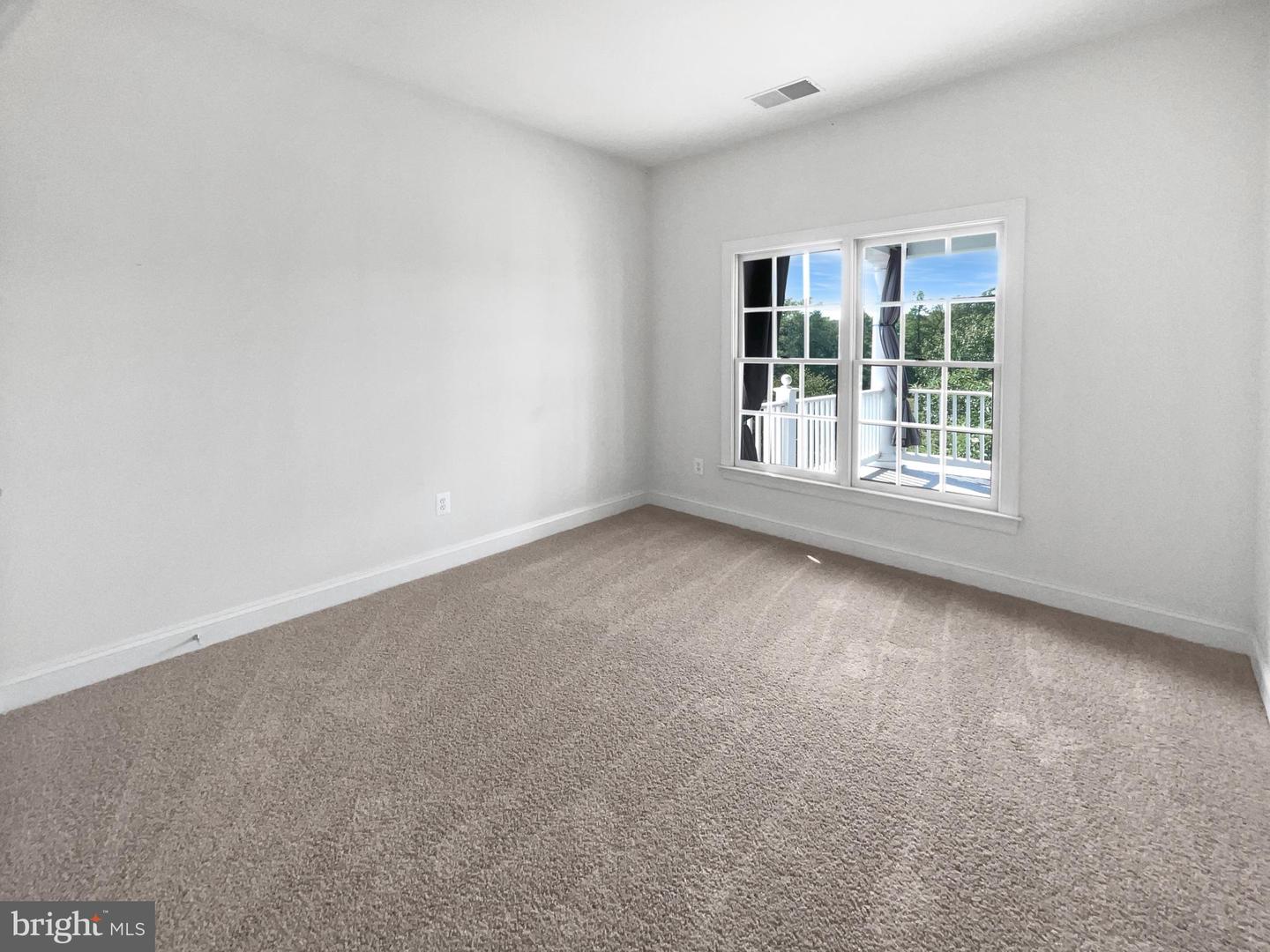 12054 GREATBRIDGE RD, WOODBRIDGE, Virginia 22192, 4 Bedrooms Bedrooms, ,4 BathroomsBathrooms,Residential,For sale,12054 GREATBRIDGE RD,VAPW2098058 MLS # VAPW2098058