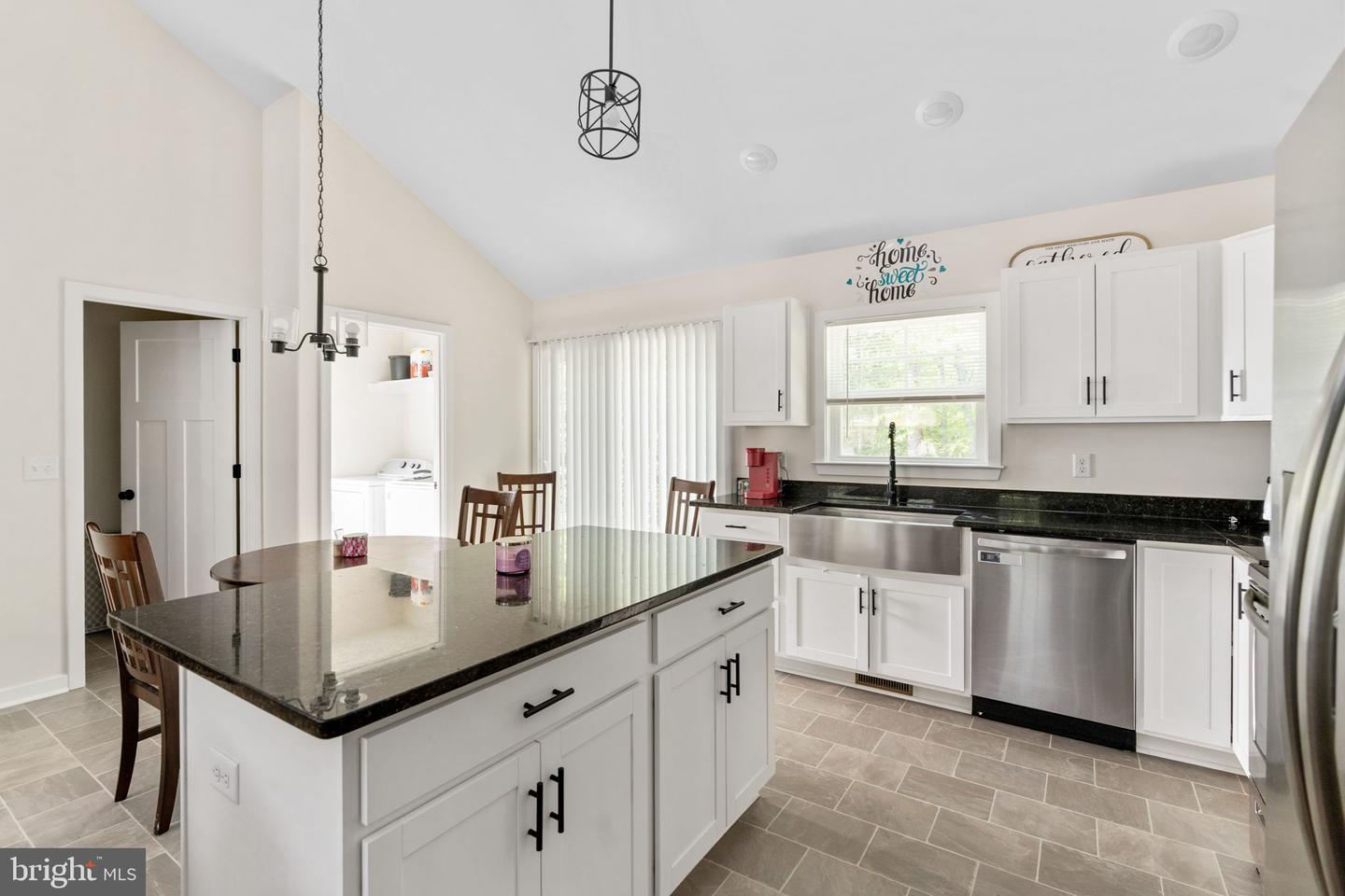 26157 METTS CIR, RUTHER GLEN, Virginia 22546, 3 Bedrooms Bedrooms, ,2 BathroomsBathrooms,Residential,For sale,26157 METTS CIR,VACV2008388 MLS # VACV2008388