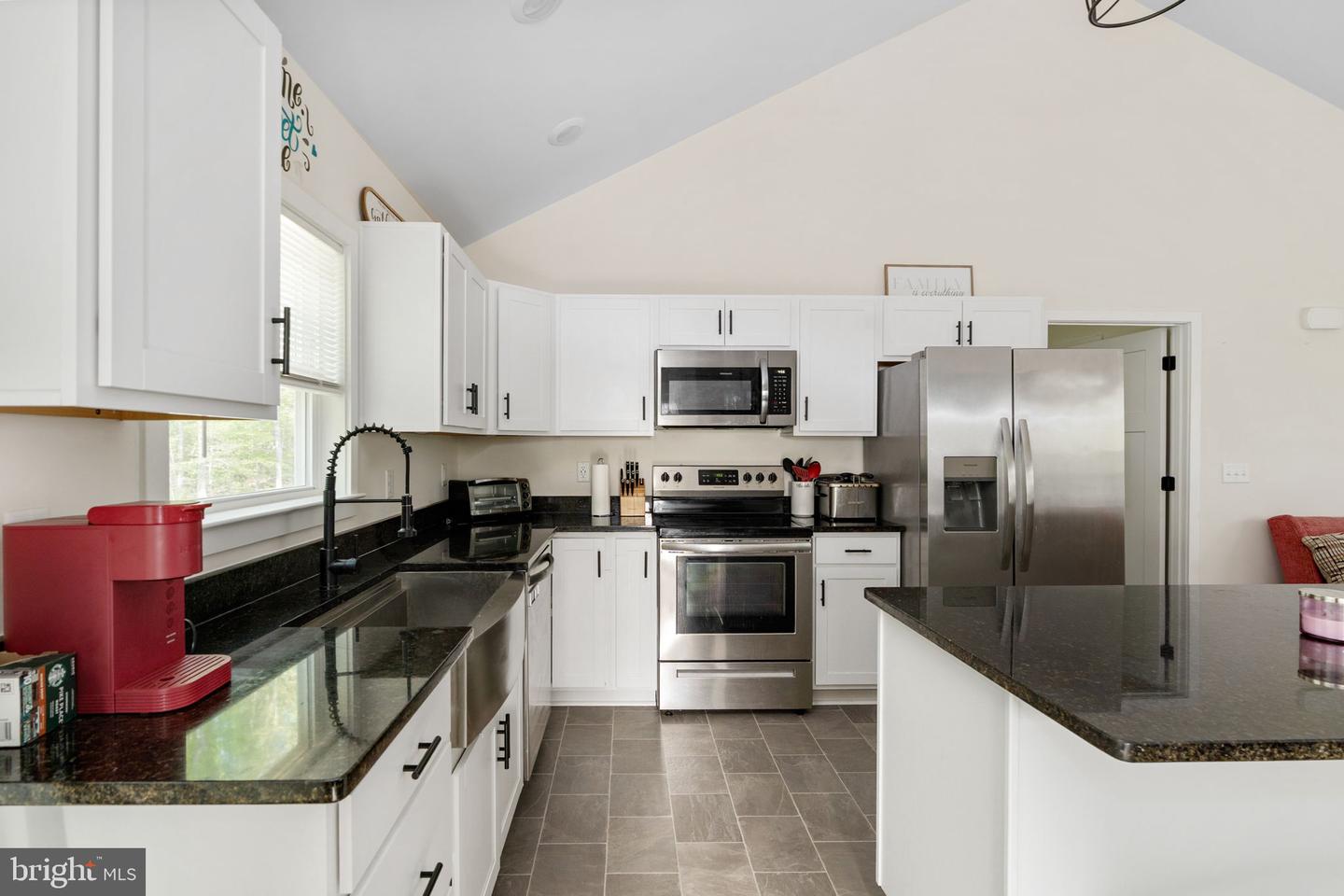 26157 METTS CIR, RUTHER GLEN, Virginia 22546, 3 Bedrooms Bedrooms, ,2 BathroomsBathrooms,Residential,For sale,26157 METTS CIR,VACV2008388 MLS # VACV2008388