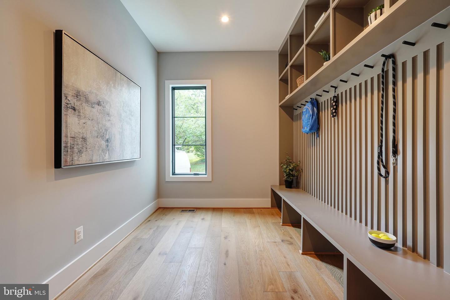 7507 BOX ELDER CT, MCLEAN, Virginia 22102, 7 Bedrooms Bedrooms, ,6 BathroomsBathrooms,Residential,For sale,7507 BOX ELDER CT,VAFX2250964 MLS # VAFX2250964