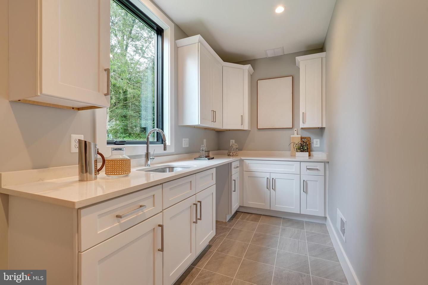 7507 BOX ELDER CT, MCLEAN, Virginia 22102, 7 Bedrooms Bedrooms, ,6 BathroomsBathrooms,Residential,For sale,7507 BOX ELDER CT,VAFX2250964 MLS # VAFX2250964