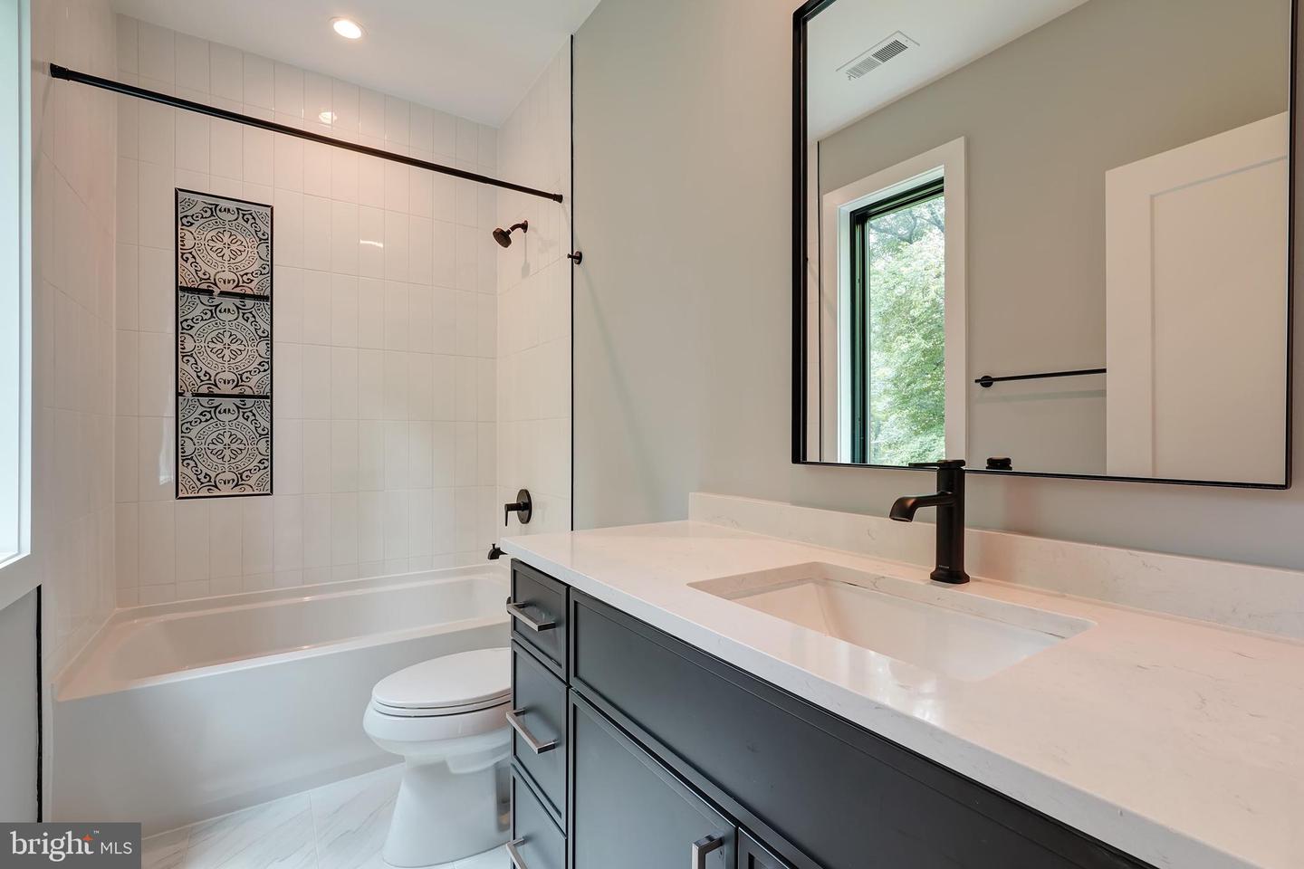 7507 BOX ELDER CT, MCLEAN, Virginia 22102, 7 Bedrooms Bedrooms, ,6 BathroomsBathrooms,Residential,For sale,7507 BOX ELDER CT,VAFX2250964 MLS # VAFX2250964