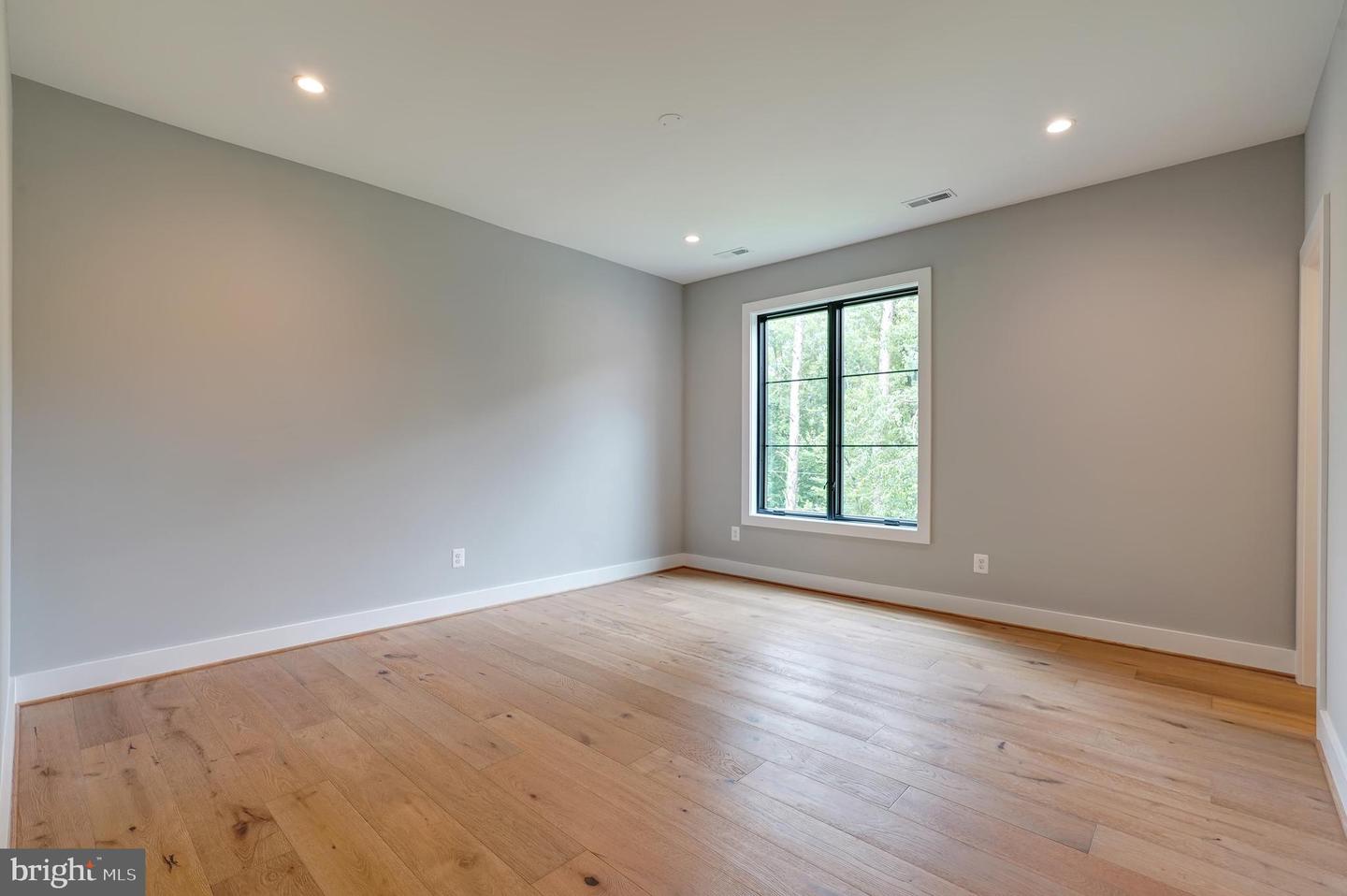 7507 BOX ELDER CT, MCLEAN, Virginia 22102, 7 Bedrooms Bedrooms, ,6 BathroomsBathrooms,Residential,For sale,7507 BOX ELDER CT,VAFX2250964 MLS # VAFX2250964