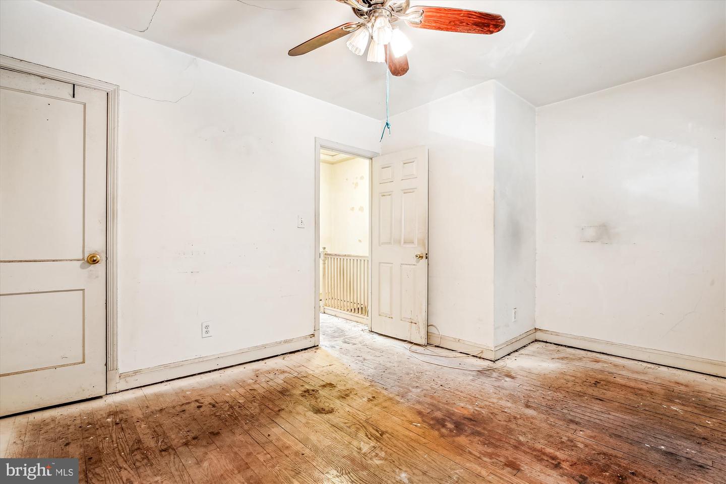 428 20TH ST NE, WASHINGTON, District Of Columbia 20002, 2 Bedrooms Bedrooms, ,1 BathroomBathrooms,Residential,For sale,428 20TH ST NE,DCDC2207840 MLS # DCDC2207840