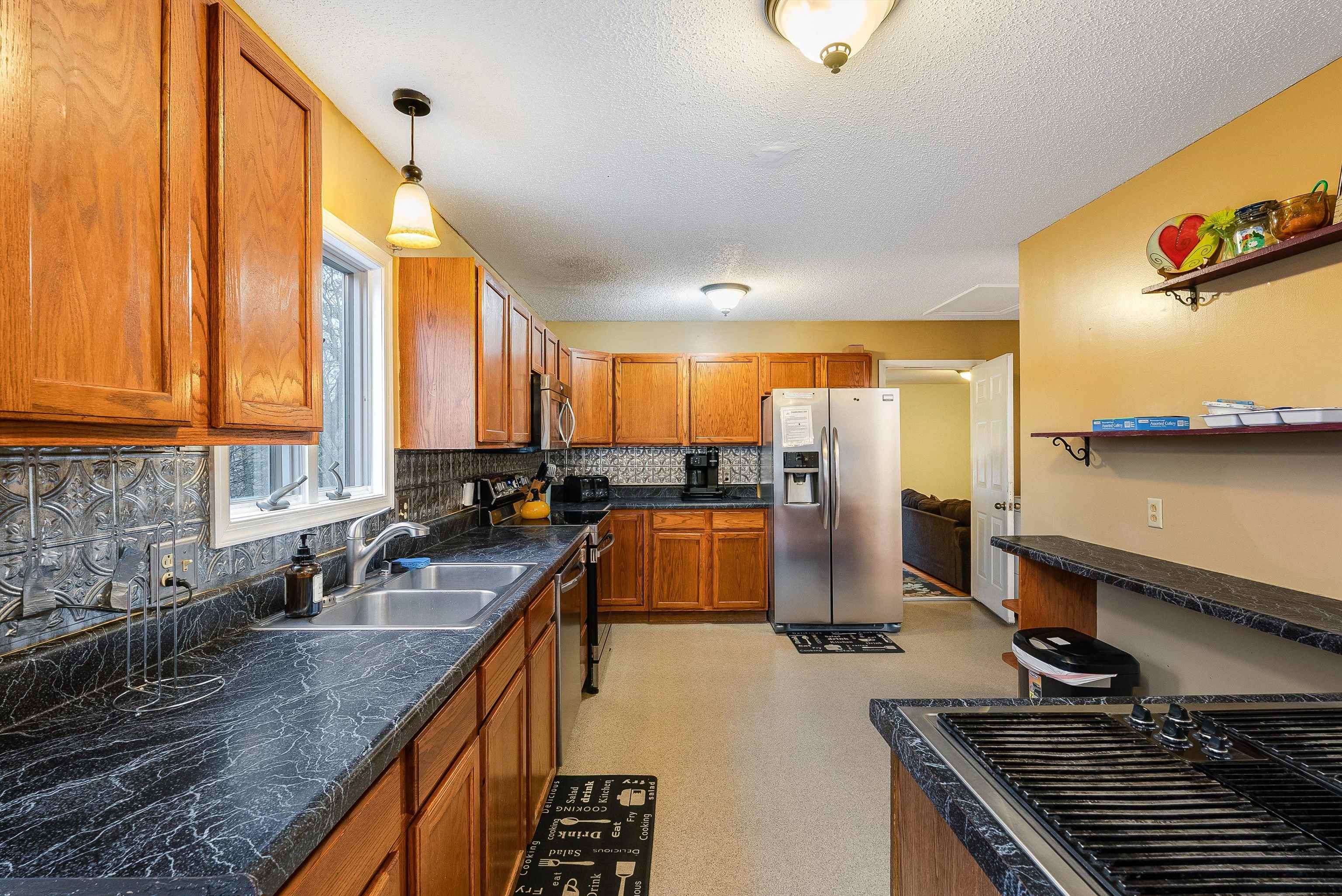 411 RAINIER RD, MCGAHEYSVILLE, Virginia 22840, 6 Bedrooms Bedrooms, ,4 BathroomsBathrooms,Residential,411 RAINIER RD,662945 MLS # 662945