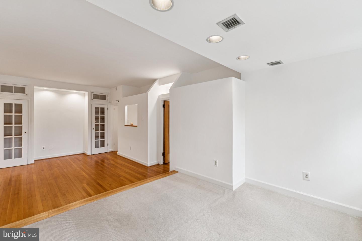 4707 CONNECTICUT AVE NW #211-213, WASHINGTON, District Of Columbia 20008, 2 Bedrooms Bedrooms, ,2 BathroomsBathrooms,Residential,For sale,4707 CONNECTICUT AVE NW #211-213,DCDC2184974 MLS # DCDC2184974
