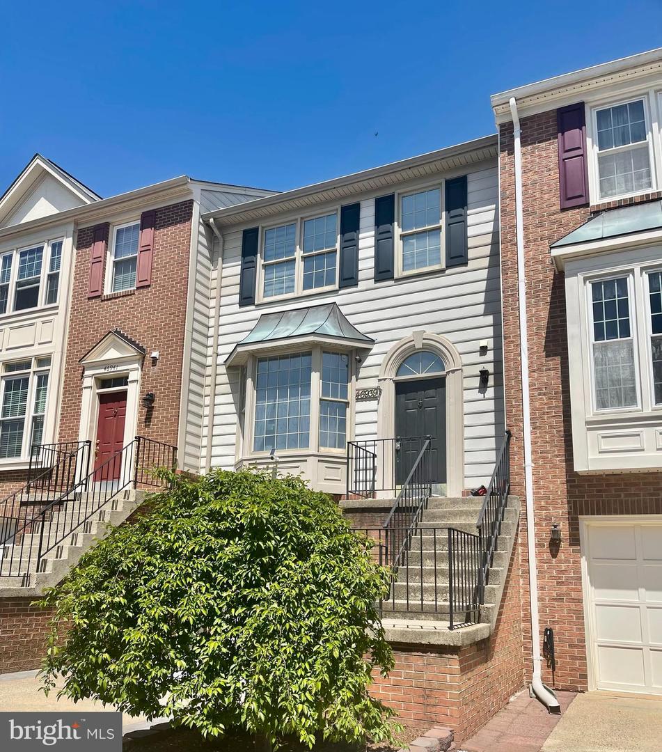 46939 RABBITRUN TER, STERLING, Virginia 20164, 3 Bedrooms Bedrooms, ,3 BathroomsBathrooms,Residential,For sale,46939 RABBITRUN TER,VALO2094598 MLS # VALO2094598