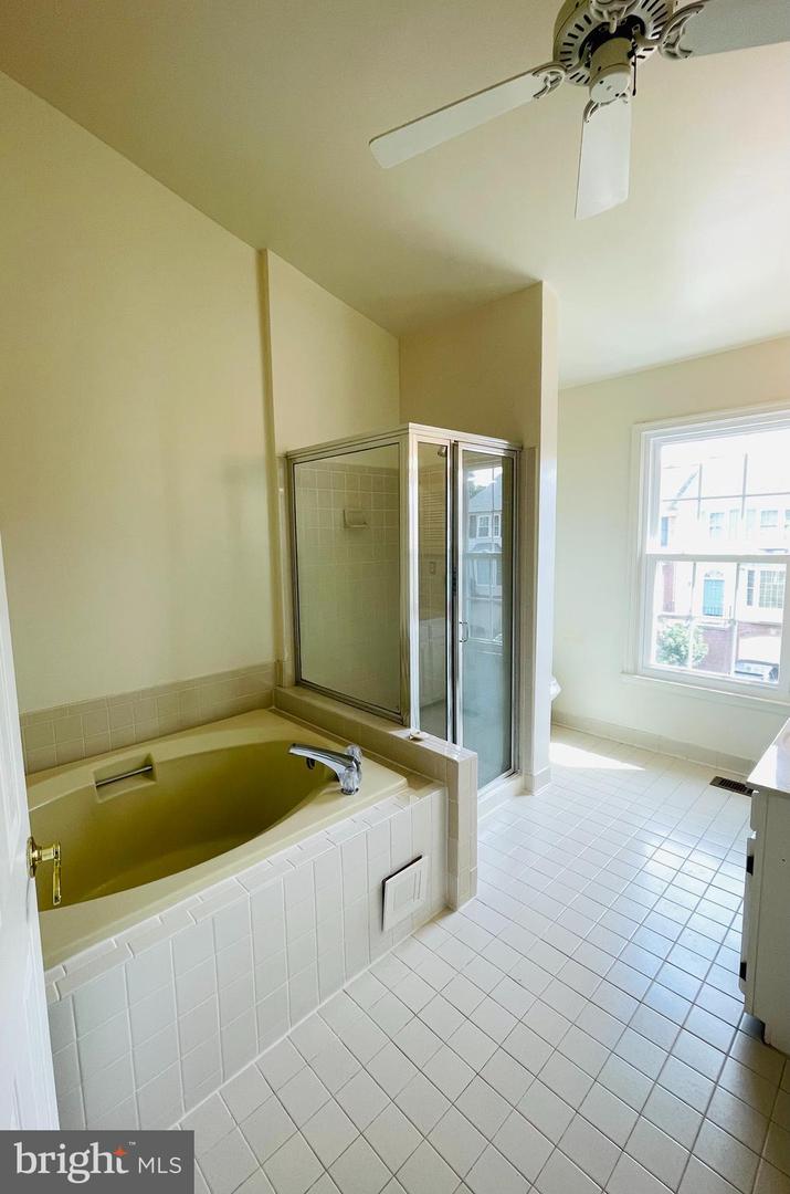 46939 RABBITRUN TER, STERLING, Virginia 20164, 3 Bedrooms Bedrooms, ,3 BathroomsBathrooms,Residential,For sale,46939 RABBITRUN TER,VALO2094598 MLS # VALO2094598