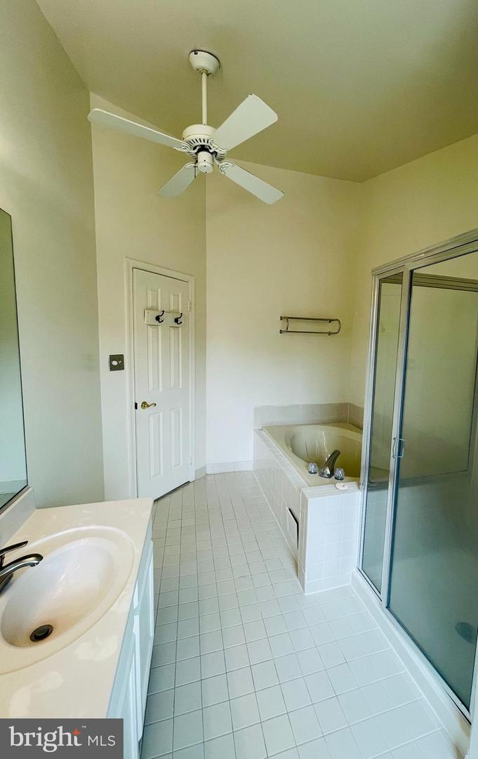 46939 RABBITRUN TER, STERLING, Virginia 20164, 3 Bedrooms Bedrooms, ,3 BathroomsBathrooms,Residential,For sale,46939 RABBITRUN TER,VALO2094598 MLS # VALO2094598