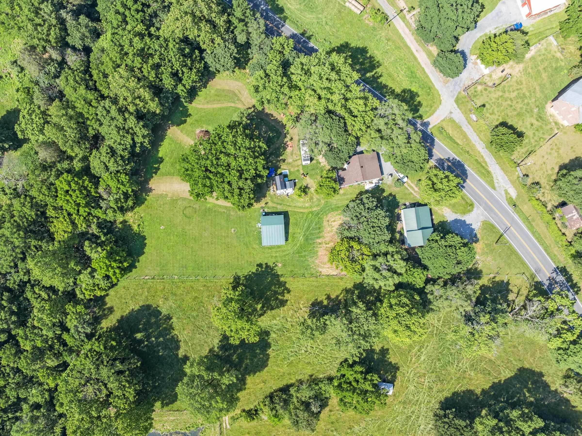 3416 E POINT RD, ELKTON, Virginia 22827, 3 Bedrooms Bedrooms, ,1 BathroomBathrooms,Residential,3416 E POINT RD,666155 MLS # 666155