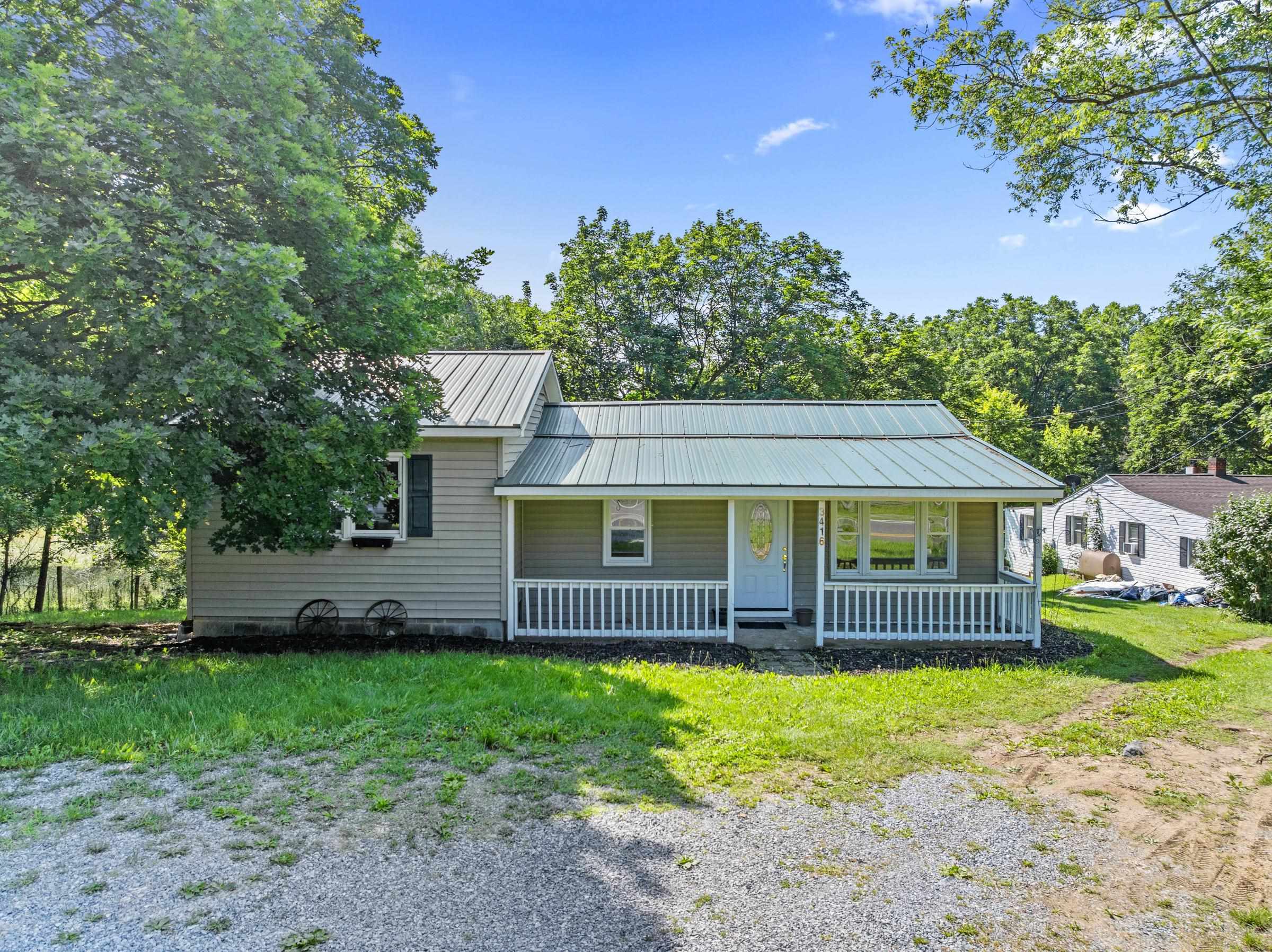 3416 E POINT RD, ELKTON, Virginia 22827, 3 Bedrooms Bedrooms, ,1 BathroomBathrooms,Residential,3416 E POINT RD,666155 MLS # 666155