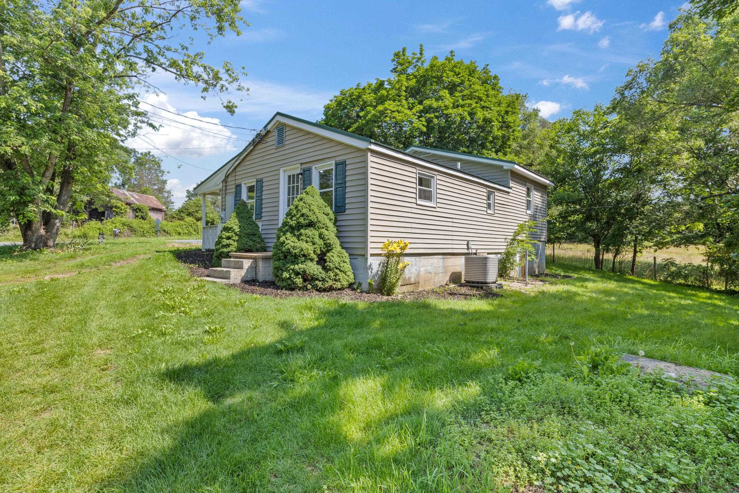 3416 E POINT RD, ELKTON, Virginia 22827, 3 Bedrooms Bedrooms, ,1 BathroomBathrooms,Residential,3416 E POINT RD,666155 MLS # 666155