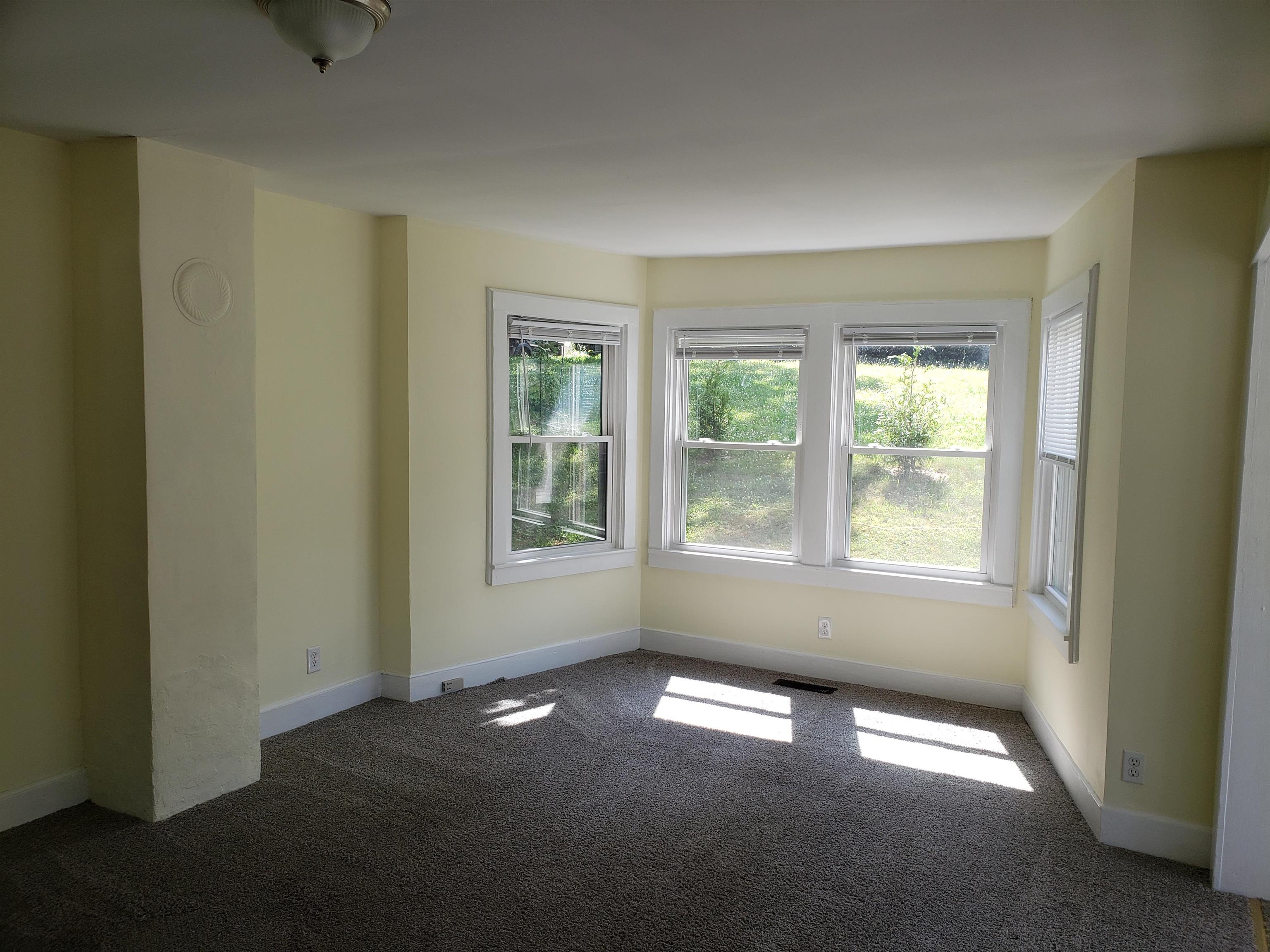 97 KINGSTOWN LN, HOT SPRINGS, Virginia 24445, 2 Bedrooms Bedrooms, ,1 BathroomBathrooms,Residential,Kingtown,97 KINGSTOWN LN,666156 MLS # 666156