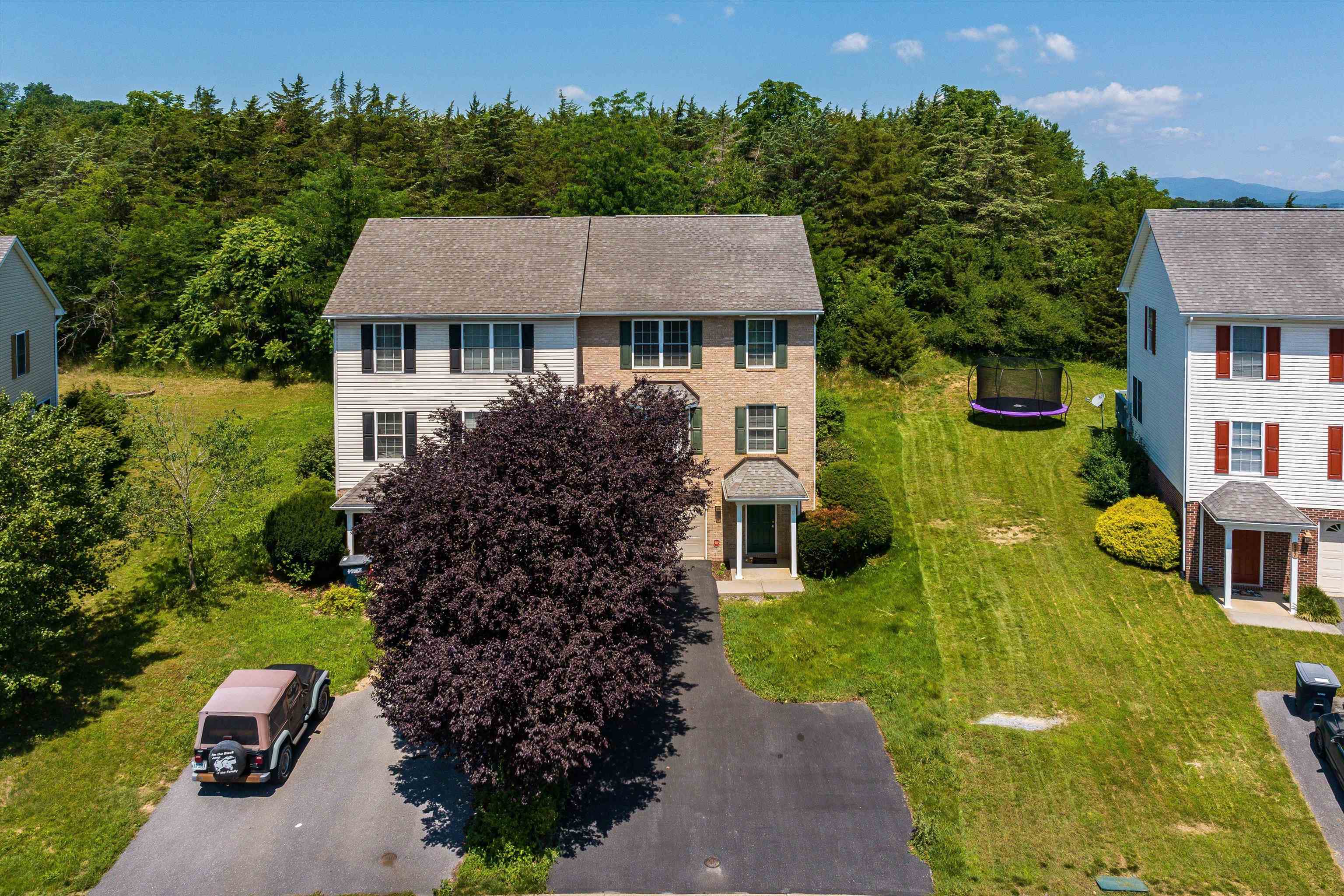 533 POINTE DR, HARRISONBURG, Virginia 22801, 3 Bedrooms Bedrooms, ,2 BathroomsBathrooms,Residential,533 POINTE DR,666166 MLS # 666166