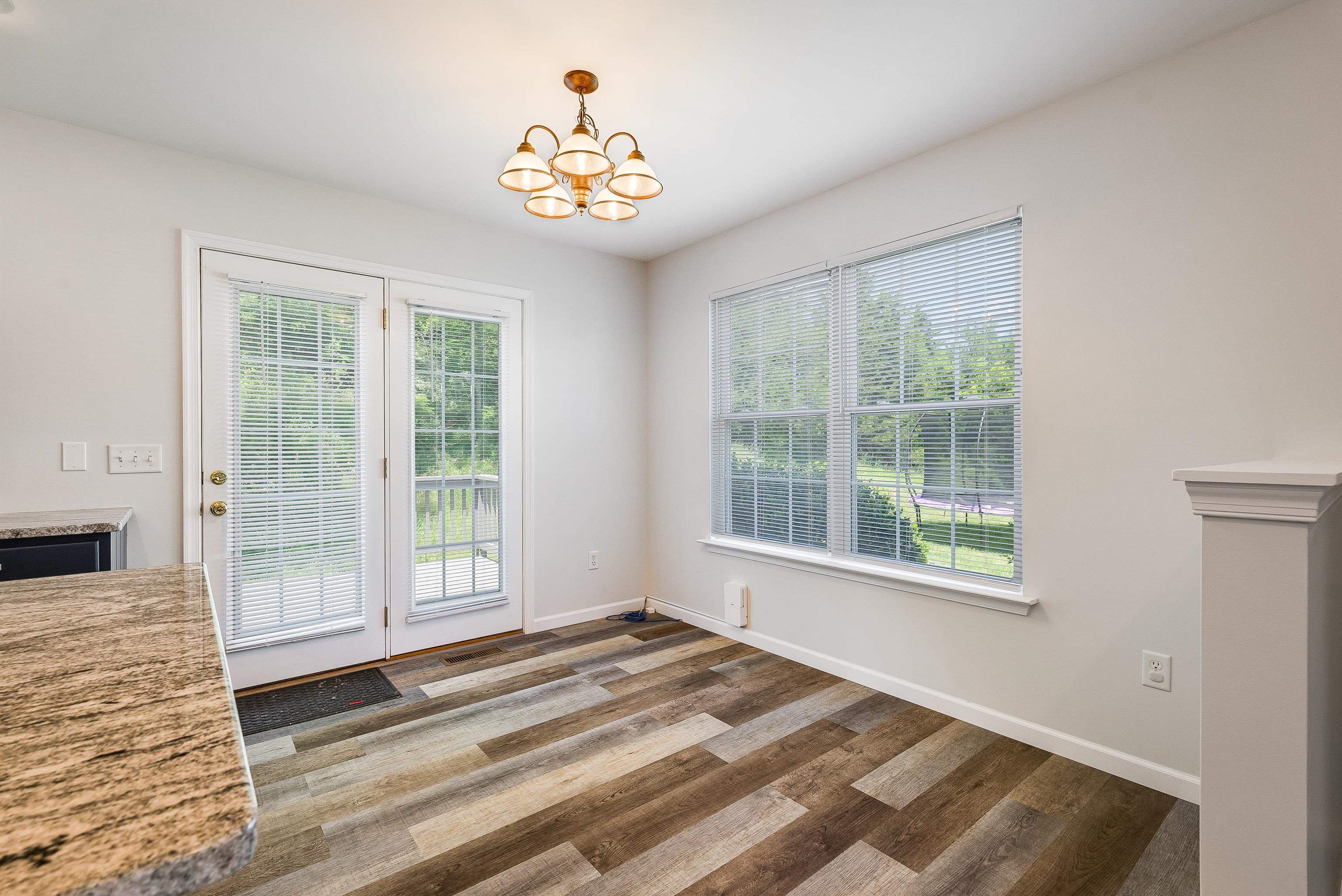 533 POINTE DR, HARRISONBURG, Virginia 22801, 3 Bedrooms Bedrooms, ,2 BathroomsBathrooms,Residential,533 POINTE DR,666166 MLS # 666166