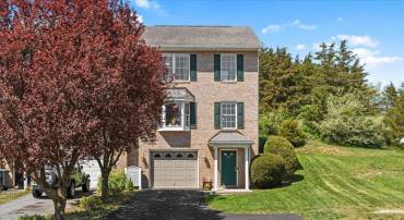 533 POINTE DR, HARRISONBURG, Virginia 22801, 3 Bedrooms Bedrooms, ,2 BathroomsBathrooms,Residential,533 POINTE DR,666166 MLS # 666166