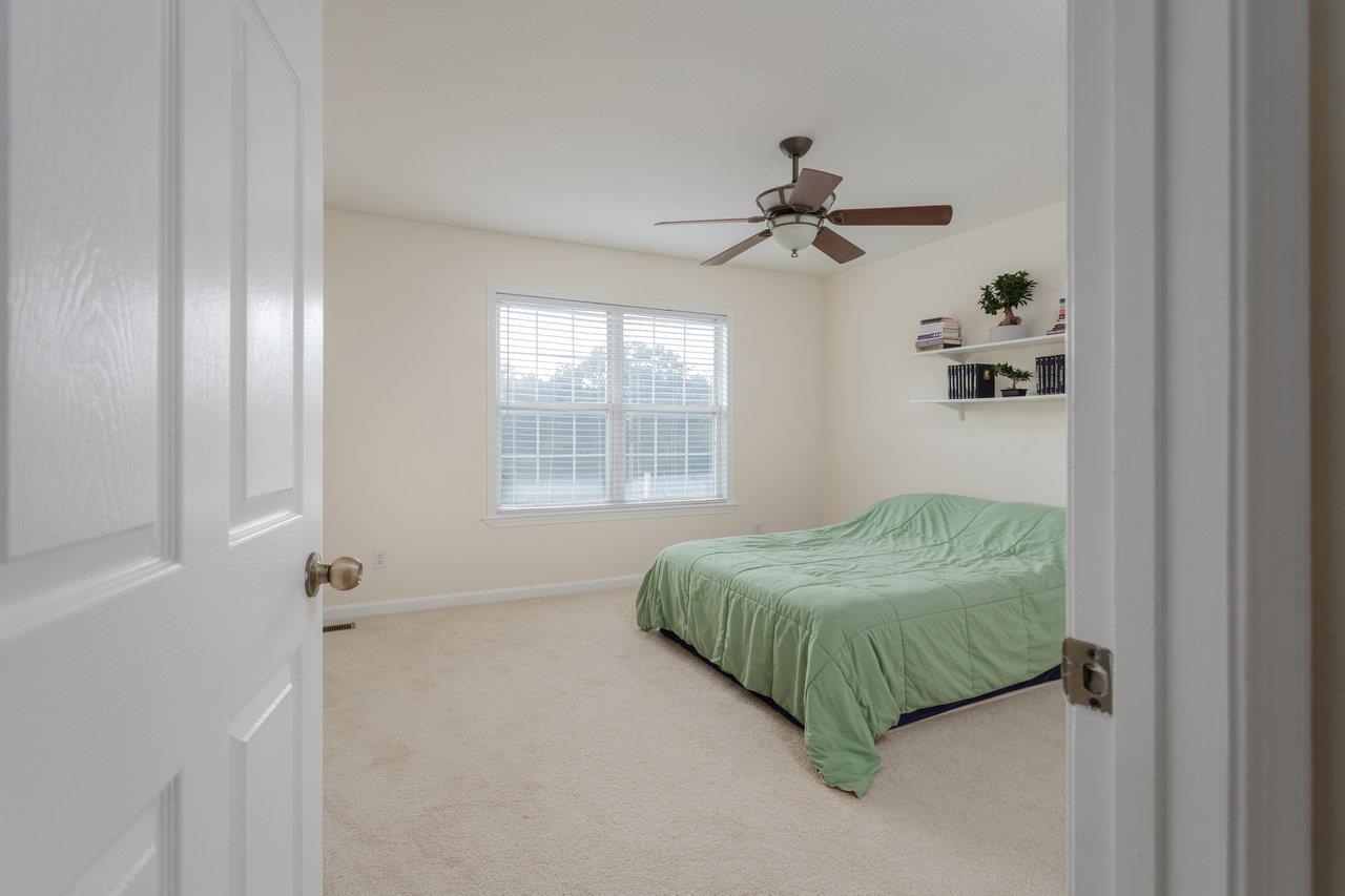 2207 RESERVOIR ST, HARRISONBURG, Virginia 22801, 2 Bedrooms Bedrooms, ,2 BathroomsBathrooms,Residential,2207 RESERVOIR ST,666167 MLS # 666167