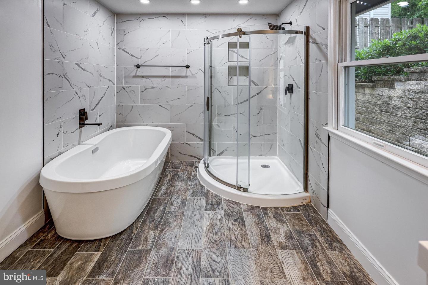 3324 LORCOM LN, ARLINGTON, Virginia 22207, 3 Bedrooms Bedrooms, ,2 BathroomsBathrooms,Residential,For sale,3324 LORCOM LN,VAAR2058166 MLS # VAAR2058166