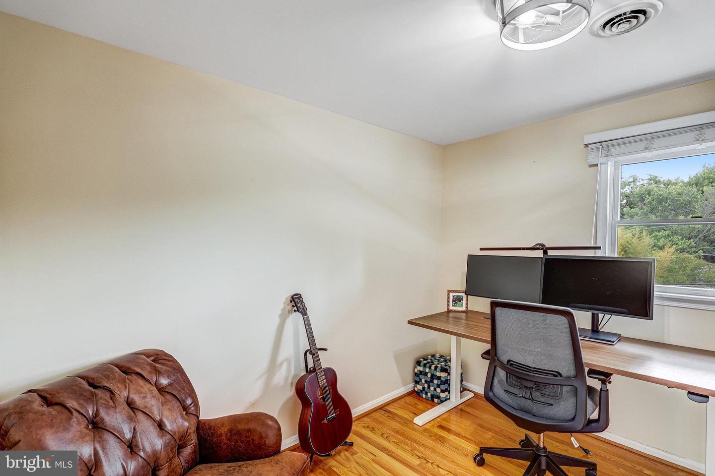 3324 LORCOM LN, ARLINGTON, Virginia 22207, 3 Bedrooms Bedrooms, ,2 BathroomsBathrooms,Residential,For sale,3324 LORCOM LN,VAAR2058166 MLS # VAAR2058166