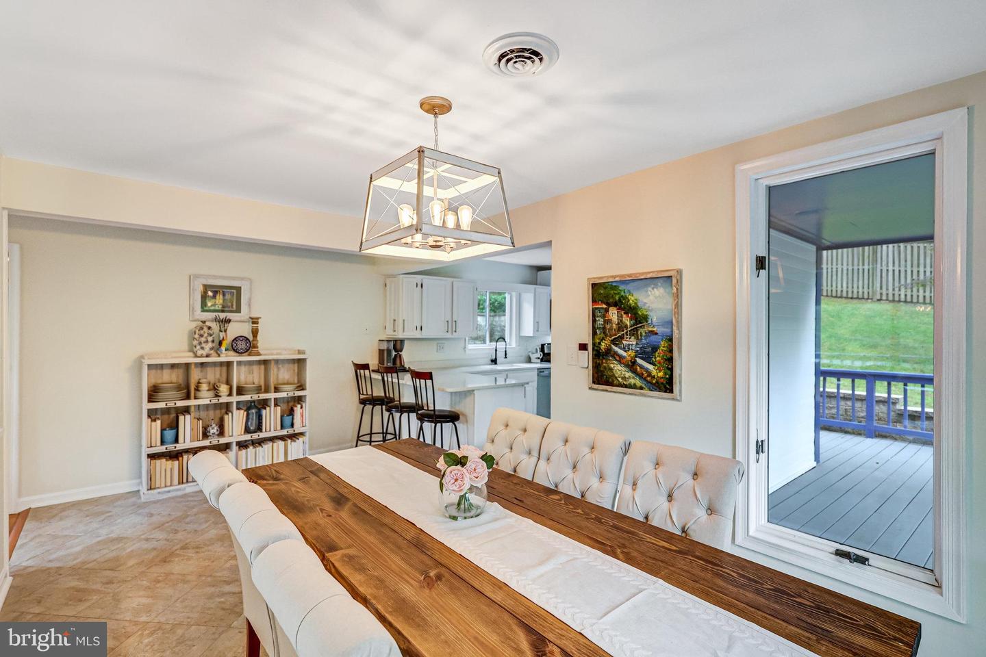 3324 LORCOM LN, ARLINGTON, Virginia 22207, 3 Bedrooms Bedrooms, ,2 BathroomsBathrooms,Residential,For sale,3324 LORCOM LN,VAAR2058166 MLS # VAAR2058166