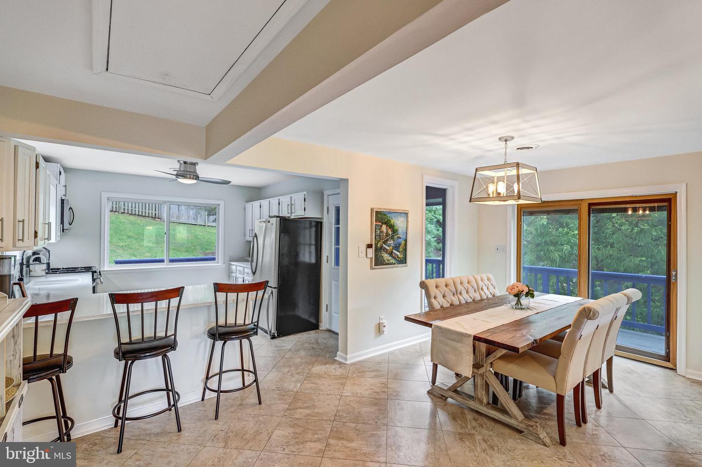 3324 LORCOM LN, ARLINGTON, Virginia 22207, 3 Bedrooms Bedrooms, ,2 BathroomsBathrooms,Residential,For sale,3324 LORCOM LN,VAAR2058166 MLS # VAAR2058166