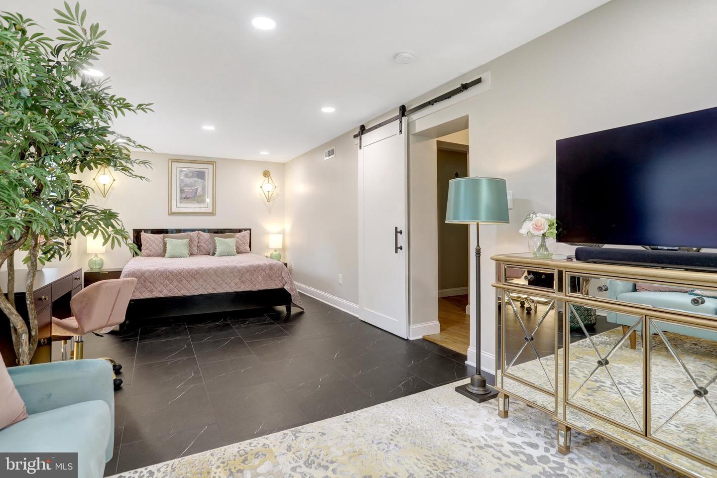 7204 CAMP ALGER AVE, FALLS CHURCH, Virginia 22042, 4 Bedrooms Bedrooms, 9 Rooms Rooms,2 BathroomsBathrooms,Residential,For sale,7204 CAMP ALGER AVE,VAFX2246330 MLS # VAFX2246330