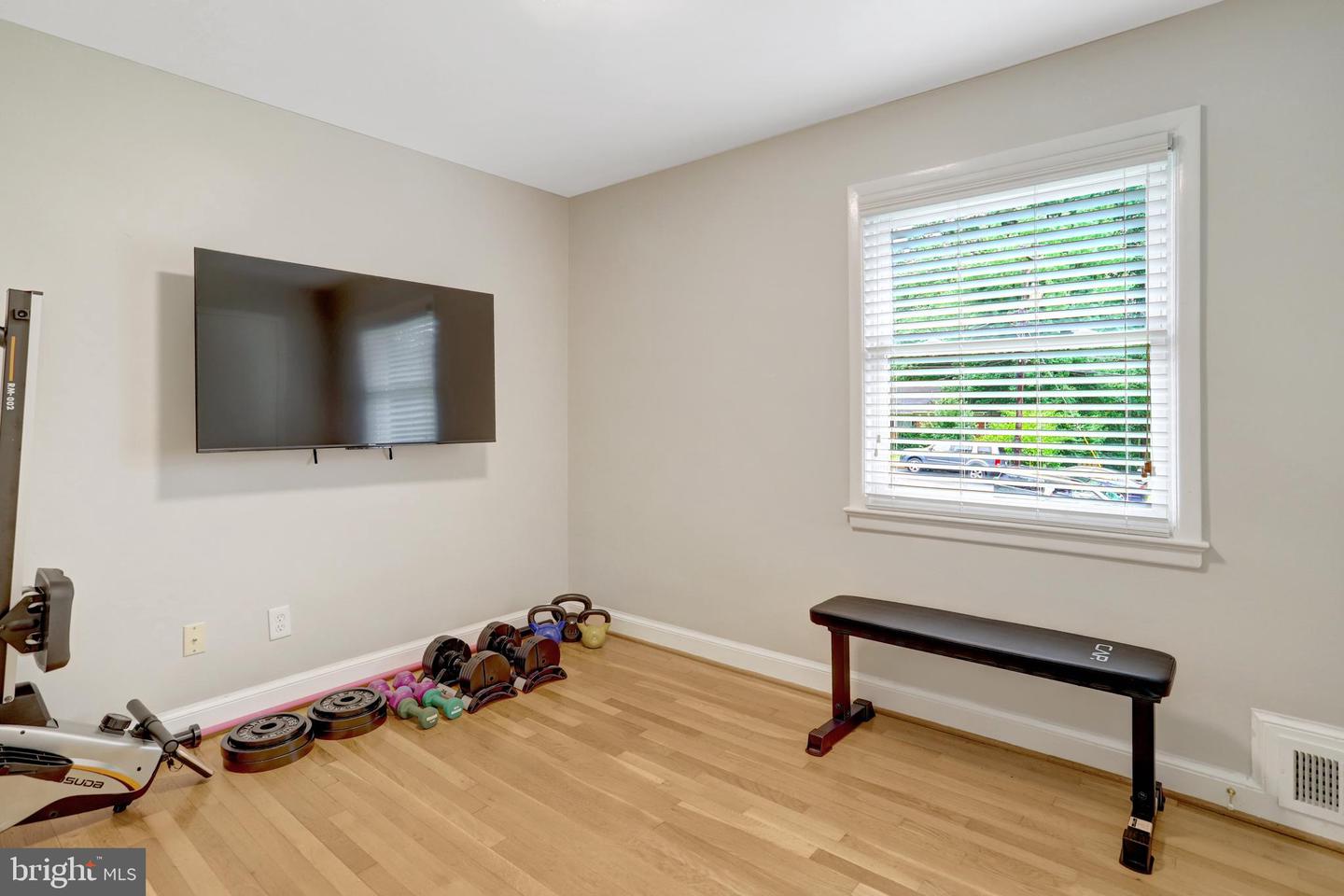 7204 CAMP ALGER AVE, FALLS CHURCH, Virginia 22042, 4 Bedrooms Bedrooms, 9 Rooms Rooms,2 BathroomsBathrooms,Residential,For sale,7204 CAMP ALGER AVE,VAFX2246330 MLS # VAFX2246330