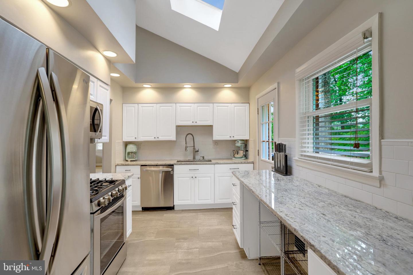 7204 CAMP ALGER AVE, FALLS CHURCH, Virginia 22042, 4 Bedrooms Bedrooms, 9 Rooms Rooms,2 BathroomsBathrooms,Residential,For sale,7204 CAMP ALGER AVE,VAFX2246330 MLS # VAFX2246330