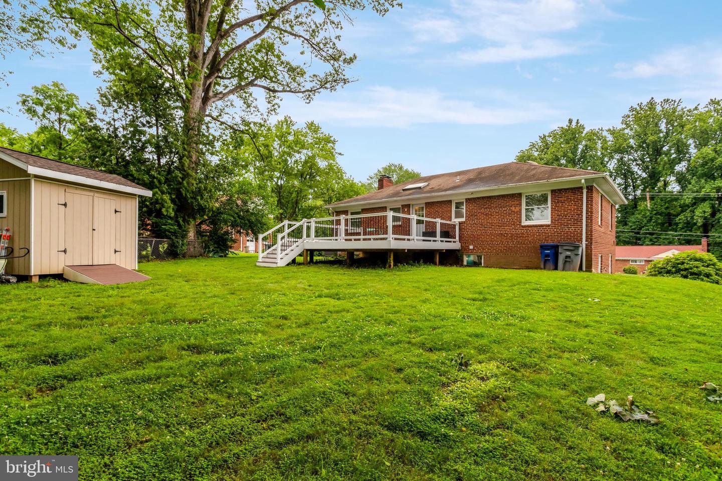 7204 CAMP ALGER AVE, FALLS CHURCH, Virginia 22042, 4 Bedrooms Bedrooms, 9 Rooms Rooms,2 BathroomsBathrooms,Residential,For sale,7204 CAMP ALGER AVE,VAFX2246330 MLS # VAFX2246330