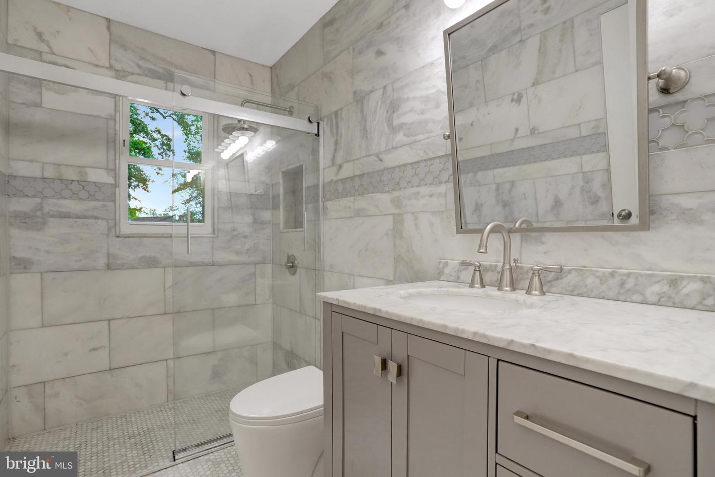 7204 CAMP ALGER AVE, FALLS CHURCH, Virginia 22042, 4 Bedrooms Bedrooms, 9 Rooms Rooms,2 BathroomsBathrooms,Residential,For sale,7204 CAMP ALGER AVE,VAFX2246330 MLS # VAFX2246330
