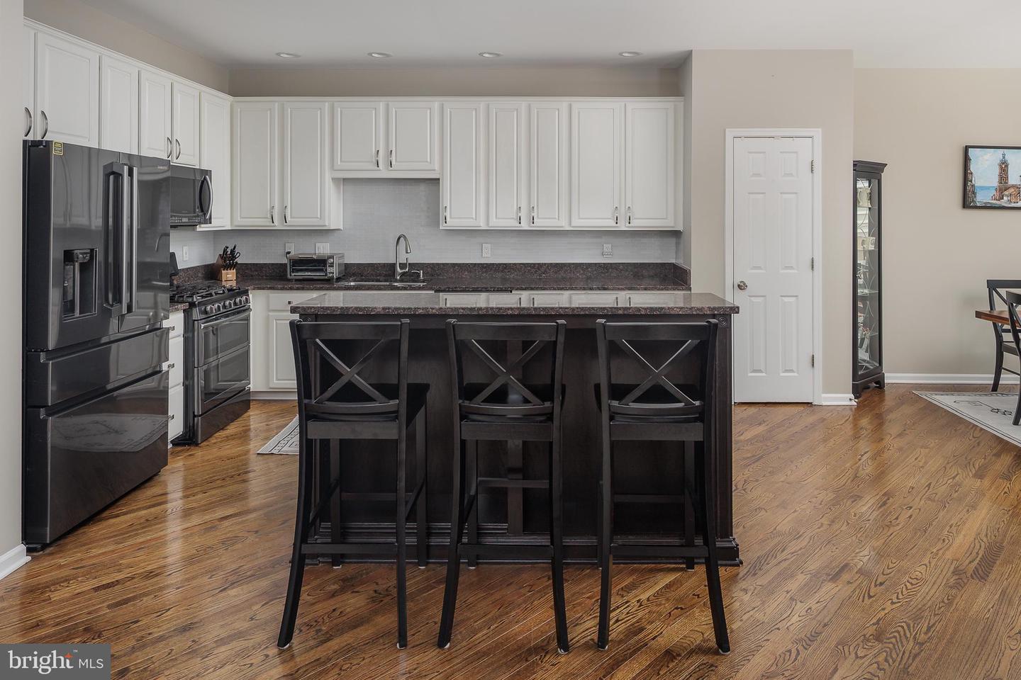 6659 SCOTTSWOOD ST, ALEXANDRIA, Virginia 22315, 3 Bedrooms Bedrooms, ,2 BathroomsBathrooms,Residential,For sale,6659 SCOTTSWOOD ST,VAFX2246840 MLS # VAFX2246840