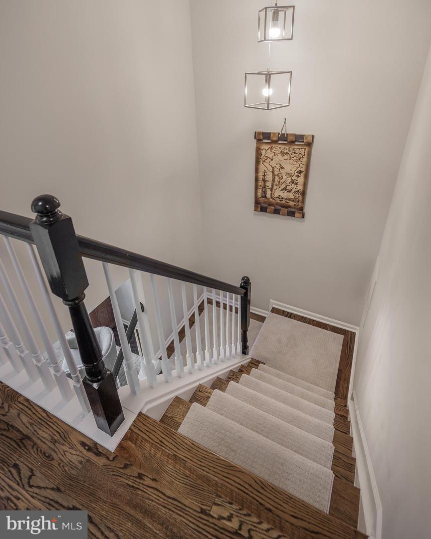 6659 SCOTTSWOOD ST, ALEXANDRIA, Virginia 22315, 3 Bedrooms Bedrooms, ,2 BathroomsBathrooms,Residential,For sale,6659 SCOTTSWOOD ST,VAFX2246840 MLS # VAFX2246840