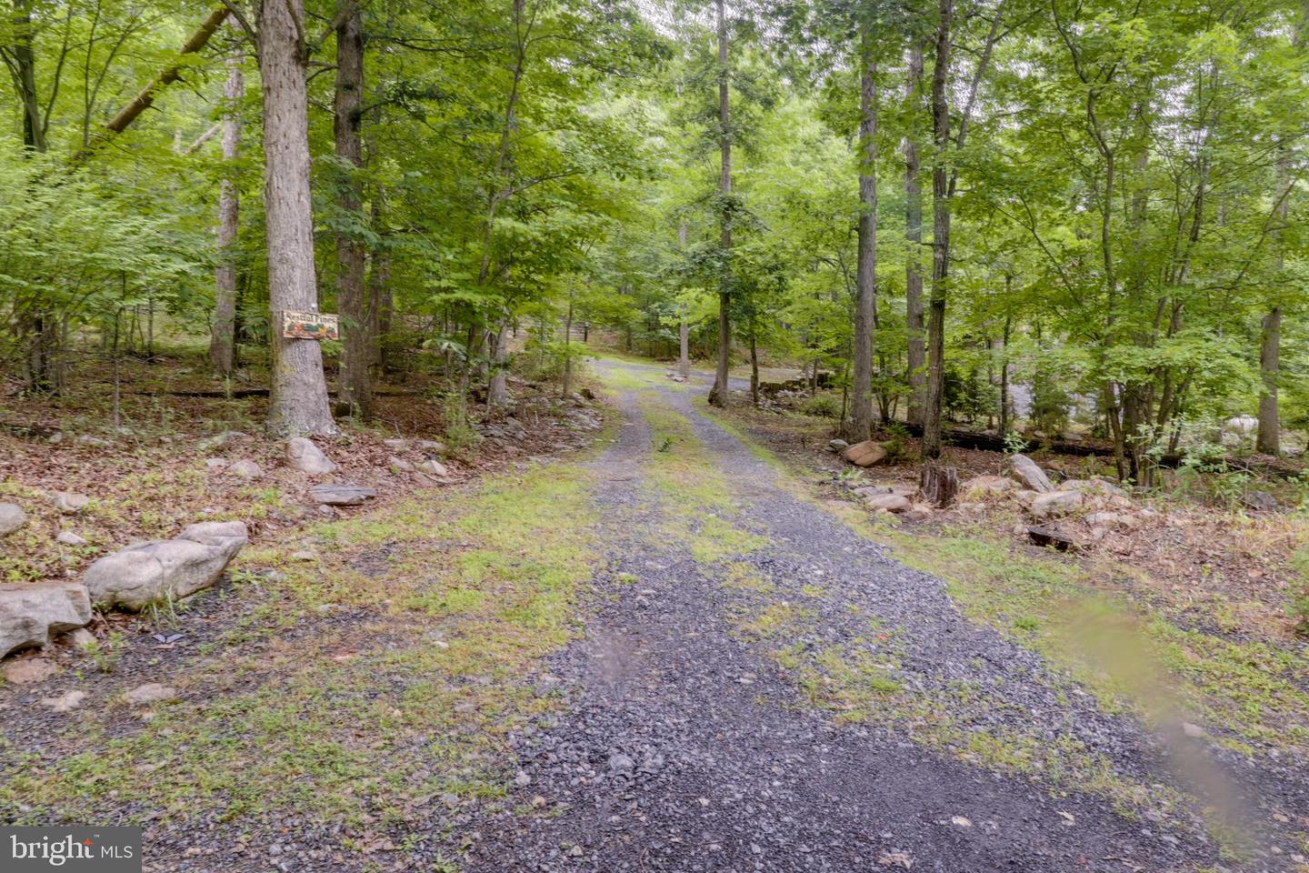 882 LAZY RIVER WEST RD, LURAY, Virginia 22835, 2 Bedrooms Bedrooms, ,2 BathroomsBathrooms,Residential,For sale,882 LAZY RIVER WEST RD,VAPA2005016 MLS # VAPA2005016