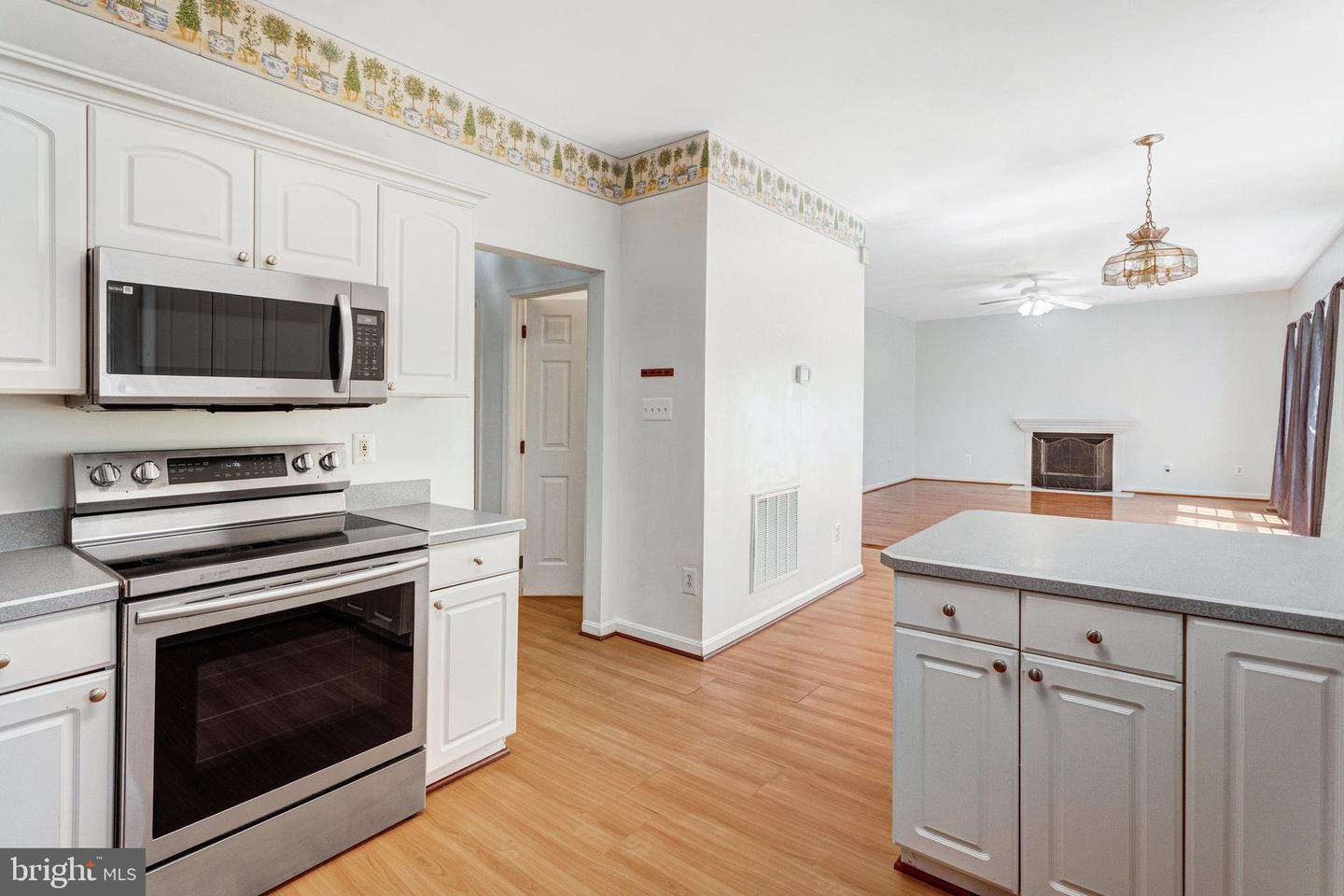 7511 MELTON CT, GAINESVILLE, Virginia 20155, 4 Bedrooms Bedrooms, ,2 BathroomsBathrooms,Residential,For sale,7511 MELTON CT,VAPW2096838 MLS # VAPW2096838