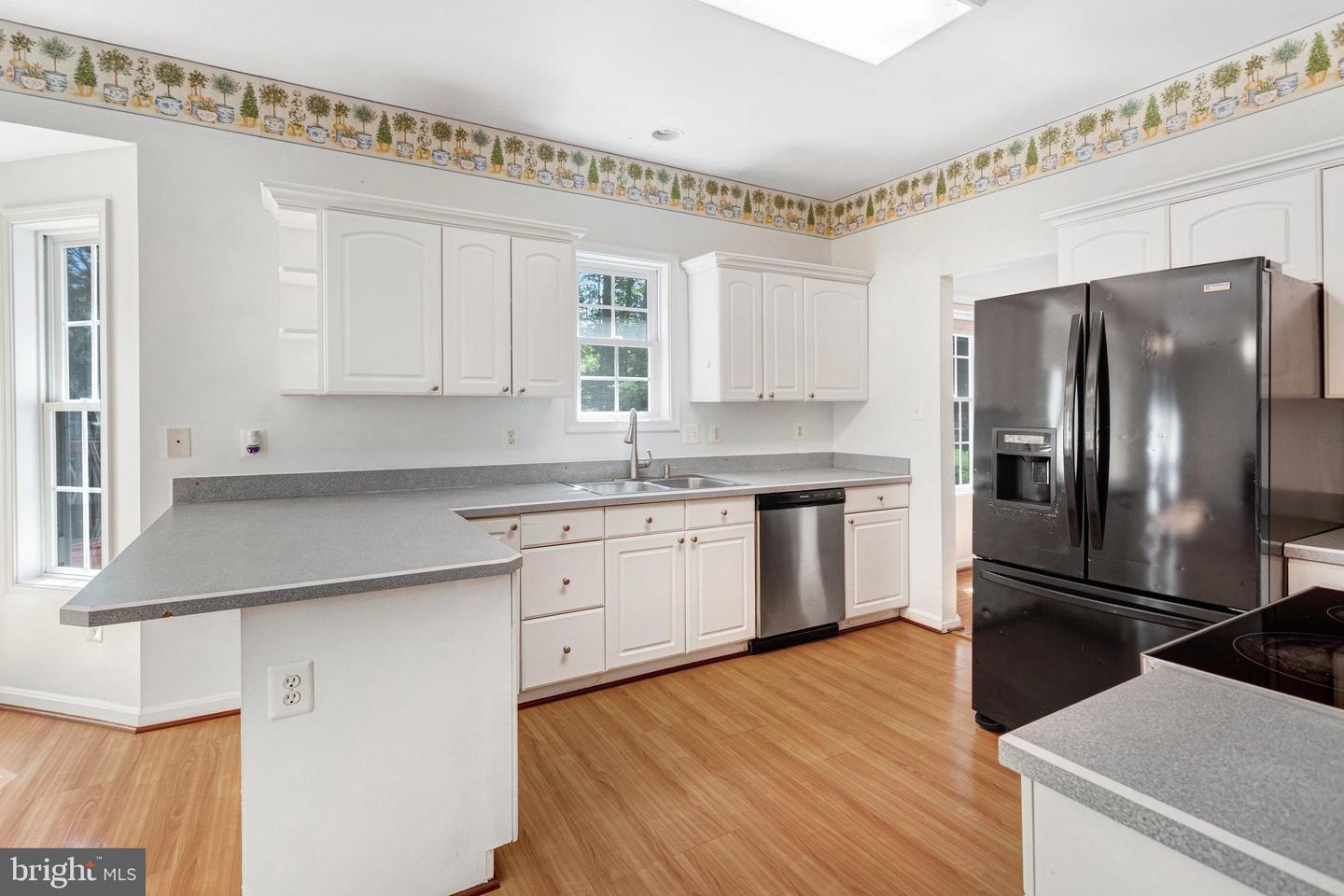 7511 MELTON CT, GAINESVILLE, Virginia 20155, 4 Bedrooms Bedrooms, ,2 BathroomsBathrooms,Residential,For sale,7511 MELTON CT,VAPW2096838 MLS # VAPW2096838