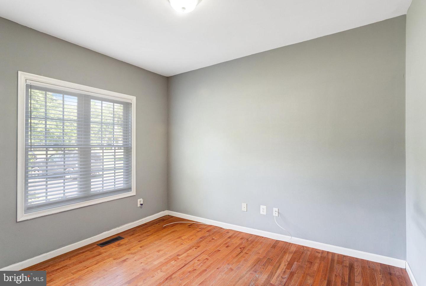 7511 MELTON CT, GAINESVILLE, Virginia 20155, 4 Bedrooms Bedrooms, ,2 BathroomsBathrooms,Residential,For sale,7511 MELTON CT,VAPW2096838 MLS # VAPW2096838