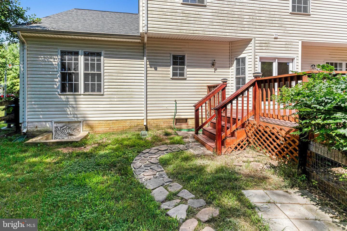 7511 MELTON CT, GAINESVILLE, Virginia 20155, 4 Bedrooms Bedrooms, ,2 BathroomsBathrooms,Residential,For sale,7511 MELTON CT,VAPW2096838 MLS # VAPW2096838