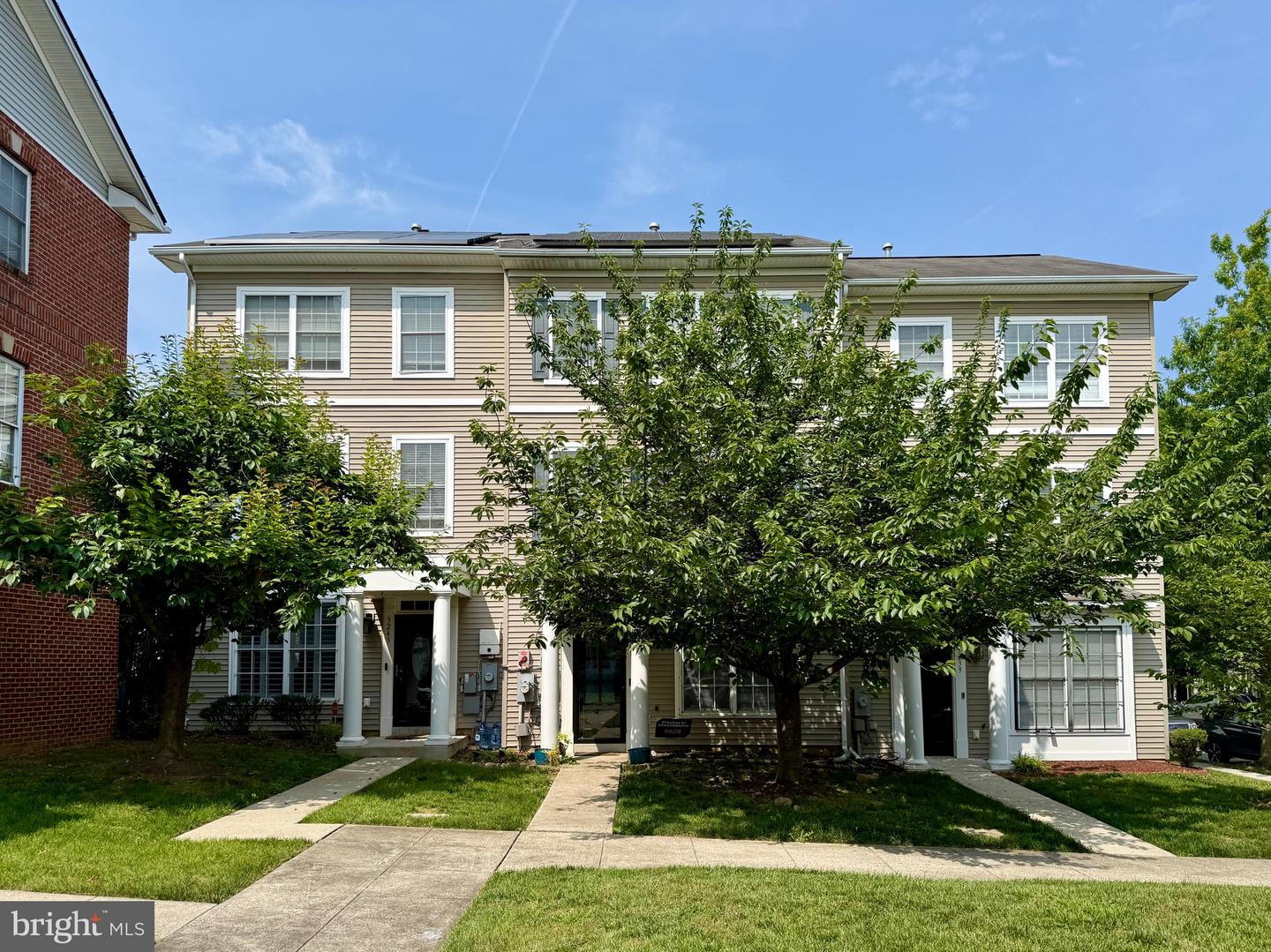3241 STANTON RD SE, WASHINGTON, District Of Columbia 20020, 4 Bedrooms Bedrooms, ,2 BathroomsBathrooms,Residential,For sale,3241 STANTON RD SE,DCDC2205572 MLS # DCDC2205572