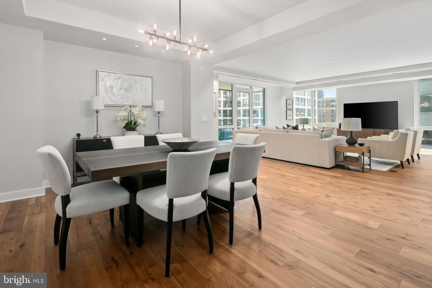 1781 N PIERCE ST #1003, ARLINGTON, Virginia 22209, 2 Bedrooms Bedrooms, ,2 BathroomsBathrooms,Residential,For sale,1781 N PIERCE ST #1003,VAAR2059202 MLS # VAAR2059202