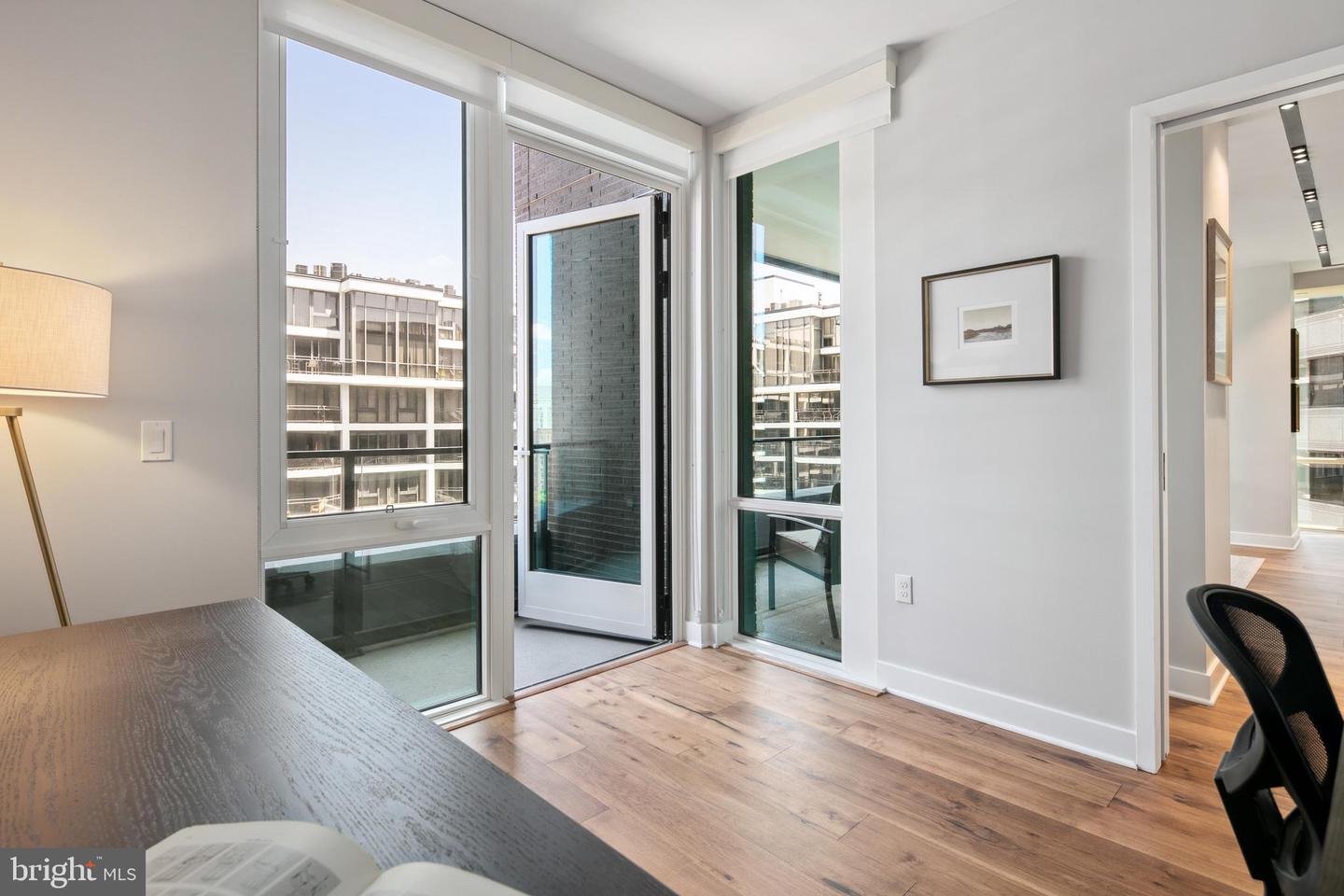 1781 N PIERCE ST #1003, ARLINGTON, Virginia 22209, 2 Bedrooms Bedrooms, ,2 BathroomsBathrooms,Residential,For sale,1781 N PIERCE ST #1003,VAAR2059202 MLS # VAAR2059202