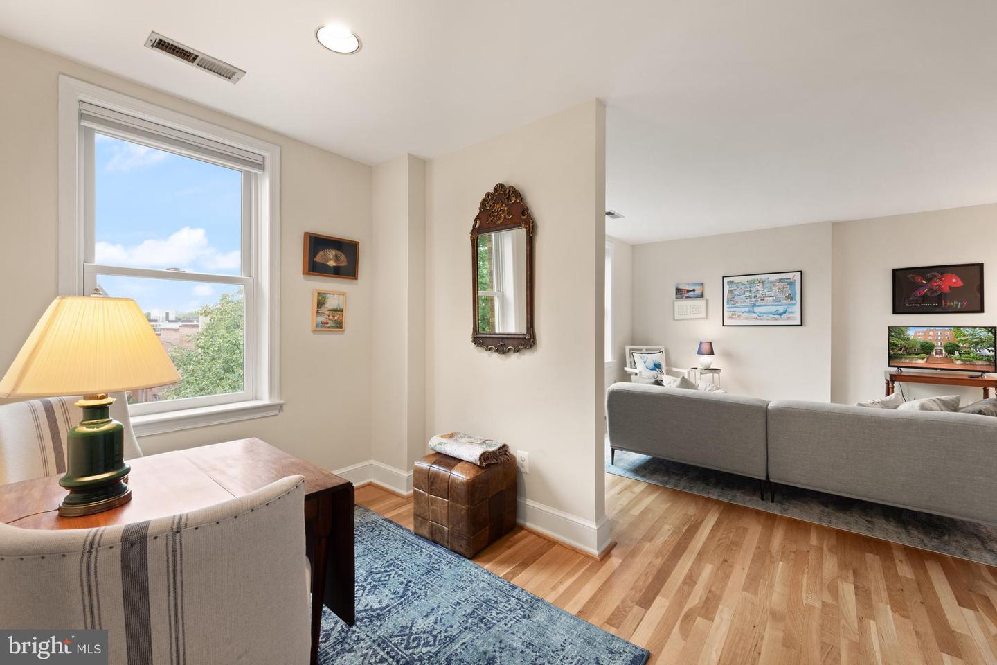 317 10TH ST NE #13, WASHINGTON, District Of Columbia 20002, 1 Bedroom Bedrooms, ,1 BathroomBathrooms,Residential,For sale,317 10TH ST NE #13,DCDC2205976 MLS # DCDC2205976