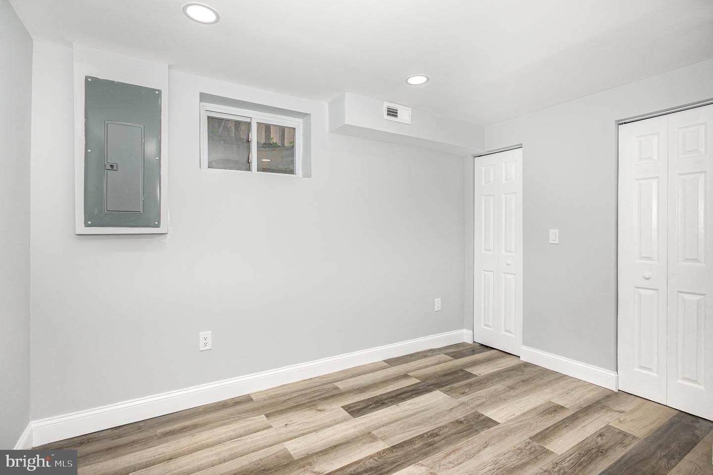 4605 GRANT ST NE, WASHINGTON, District Of Columbia 20019, 4 Bedrooms Bedrooms, 10 Rooms Rooms,2 BathroomsBathrooms,Residential,For sale,4605 GRANT ST NE,DCDC2206128 MLS # DCDC2206128