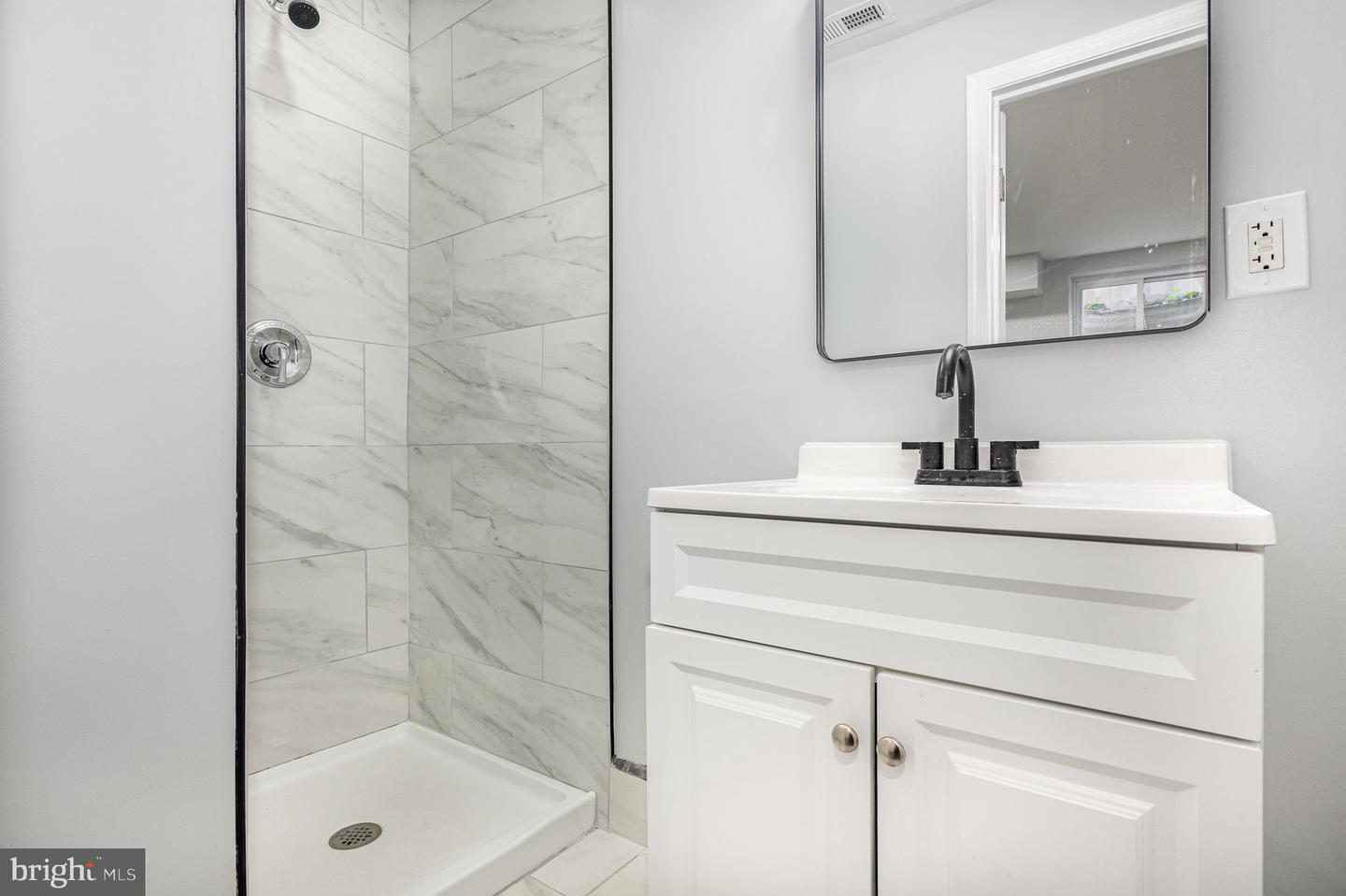 4605 GRANT ST NE, WASHINGTON, District Of Columbia 20019, 4 Bedrooms Bedrooms, 10 Rooms Rooms,2 BathroomsBathrooms,Residential,For sale,4605 GRANT ST NE,DCDC2206128 MLS # DCDC2206128