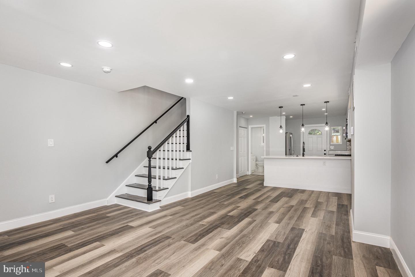 4605 GRANT ST NE, WASHINGTON, District Of Columbia 20019, 4 Bedrooms Bedrooms, 10 Rooms Rooms,2 BathroomsBathrooms,Residential,For sale,4605 GRANT ST NE,DCDC2206128 MLS # DCDC2206128