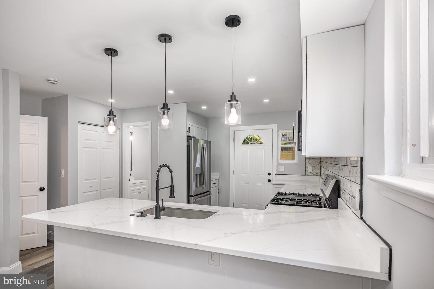 4605 GRANT ST NE, WASHINGTON, District Of Columbia 20019, 4 Bedrooms Bedrooms, 10 Rooms Rooms,2 BathroomsBathrooms,Residential,For sale,4605 GRANT ST NE,DCDC2206128 MLS # DCDC2206128