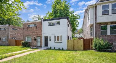 4605 GRANT ST NE, WASHINGTON, District Of Columbia 20019, 4 Bedrooms Bedrooms, 10 Rooms Rooms,2 BathroomsBathrooms,Residential,For sale,4605 GRANT ST NE,DCDC2206128 MLS # DCDC2206128
